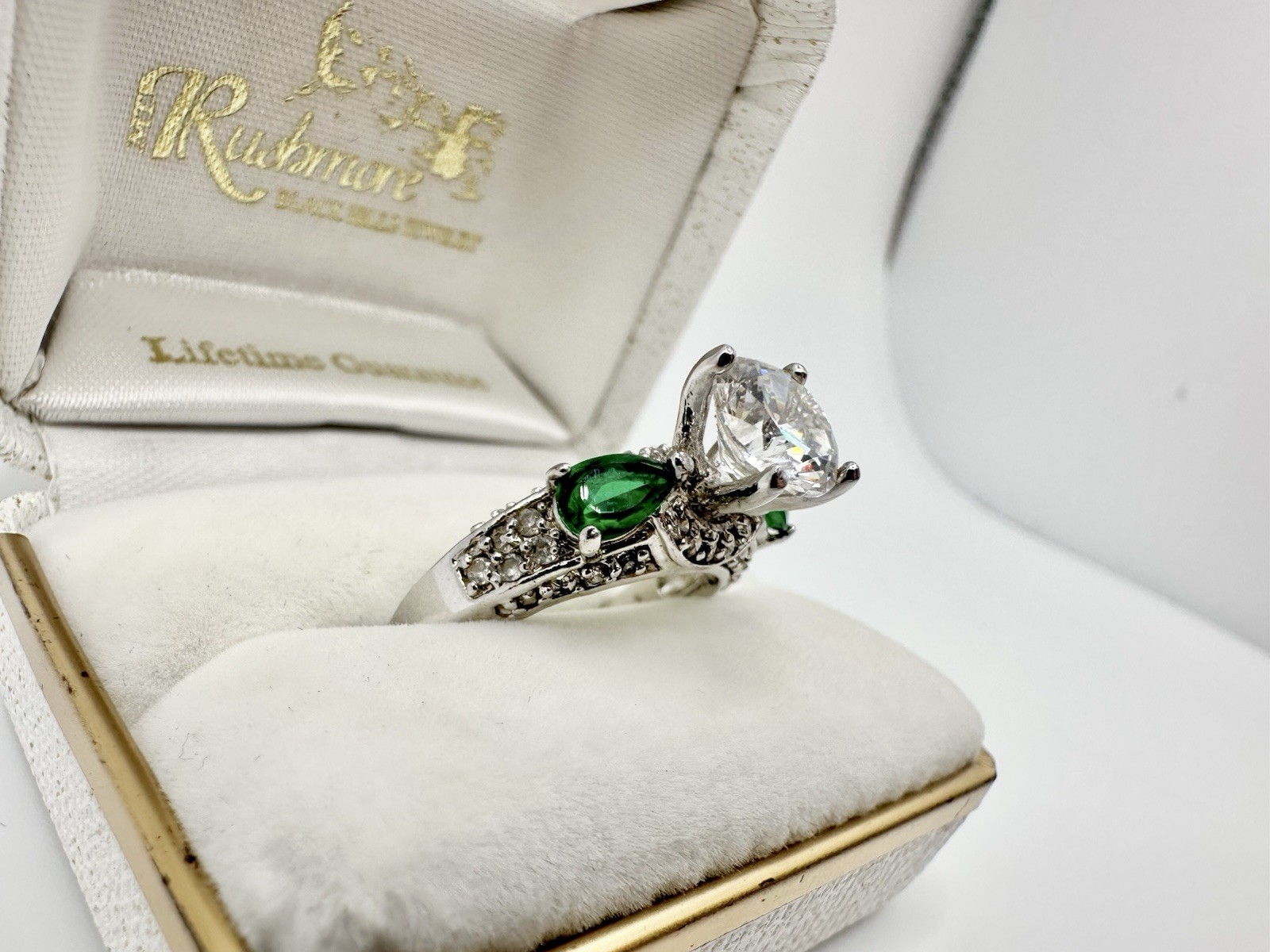 Silver Tone Cocktail Ring SZ8 Green Bling Signed China? Stone Missing Read