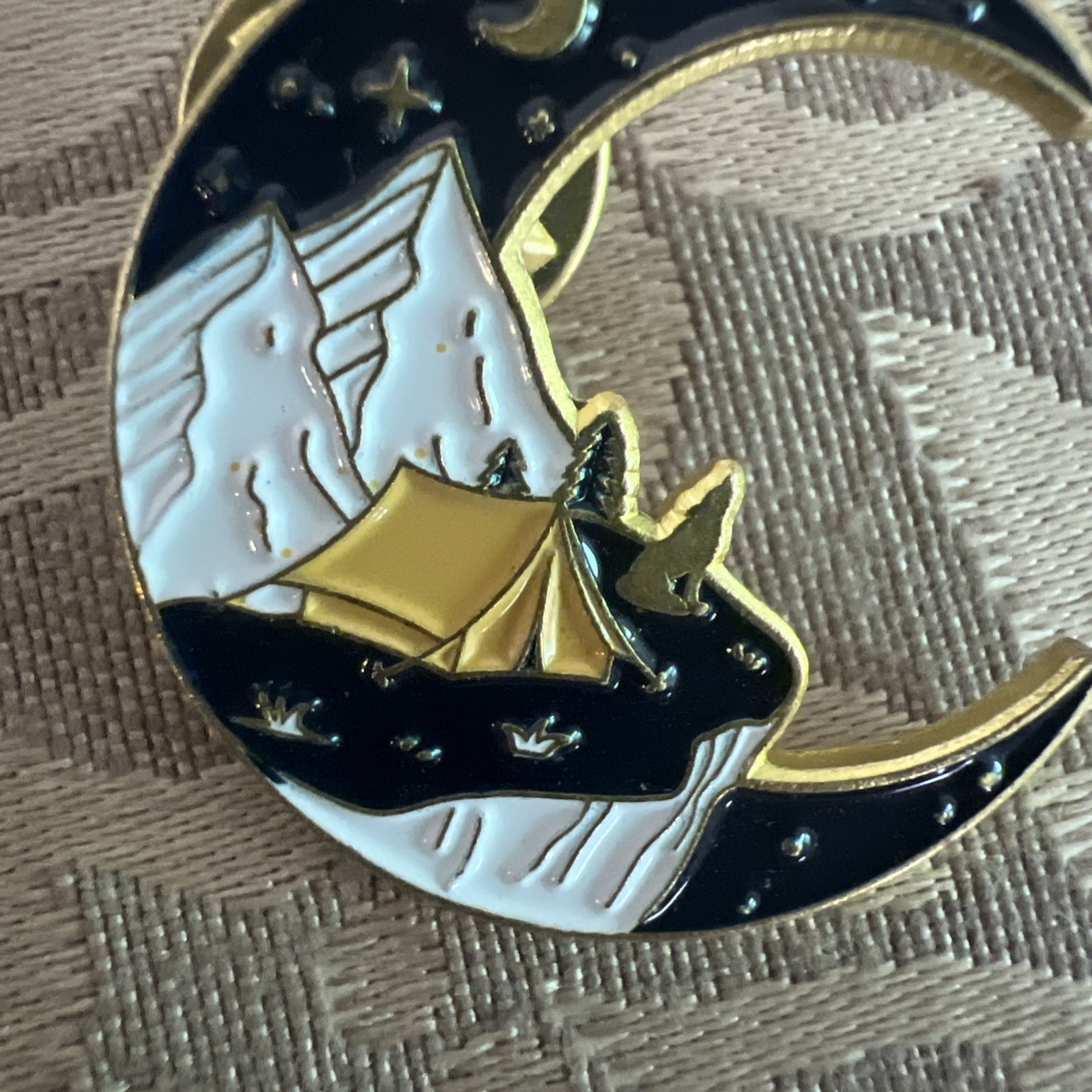 Enamel Pin Crescent Moon Night Outdoors Brooch Backpack Camping Hiking Tent