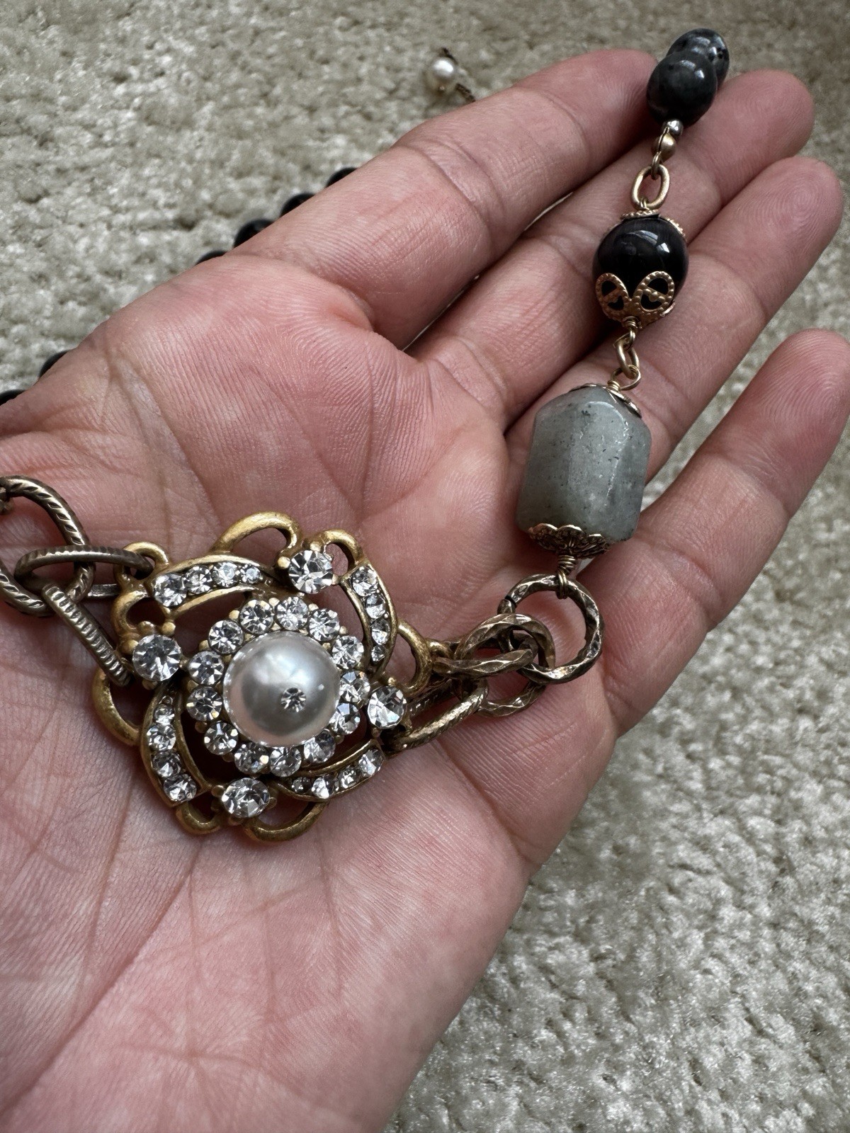 Black & Gray Beaded Necklace Gold Tone Rhinestone Flower Charm Pendant
