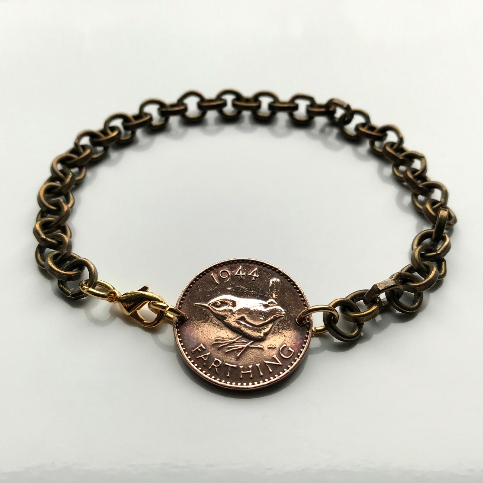 UK British Farthing coin pendant wren Jenny bird English London WWII 000004