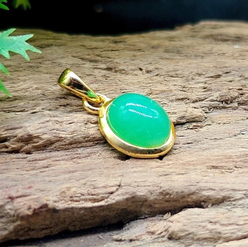 Chrysoprase Gemstone Pendant, 9x11mm Oval Gold Plated Handmade Fashion Jewelry.