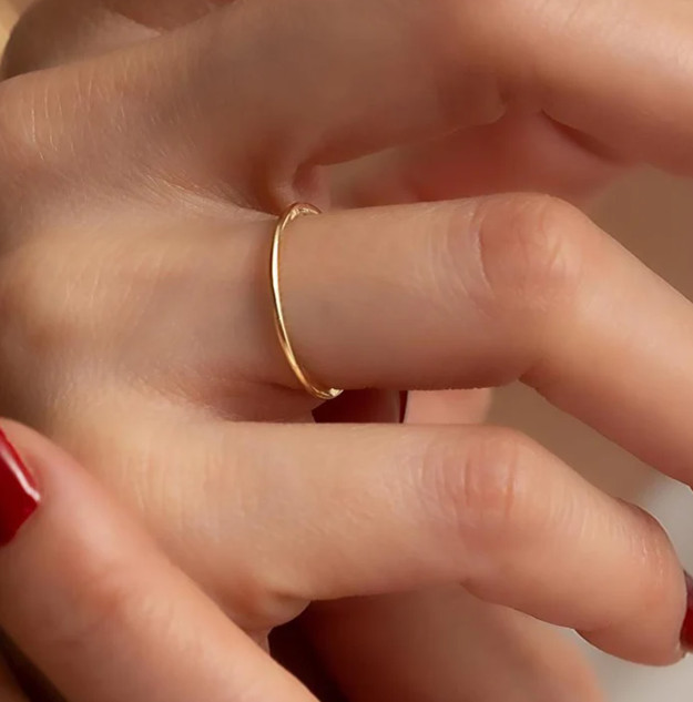 Gold 1mm-2mm-3mm-4mm-5mm-6mm Thin Wedding Band Wedding Stacking Ring For Him/Her