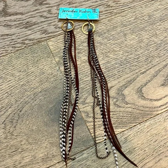 Jennifer Kahn Silver Feather Earrings New 10 Inches Long