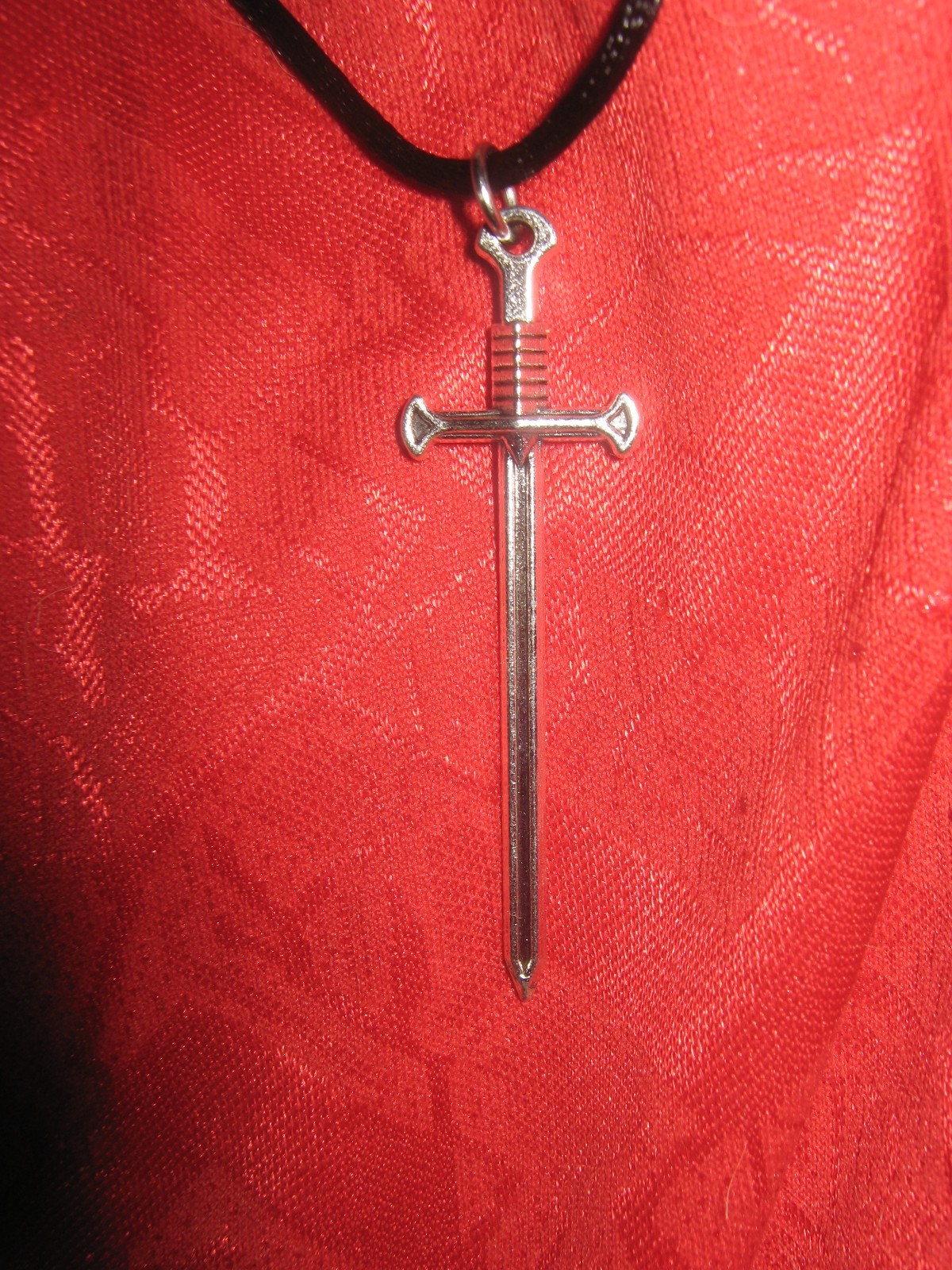 Antique Medieval USA Pewter Silver tone Sword Dagger 50mm Pendant Charm Necklace