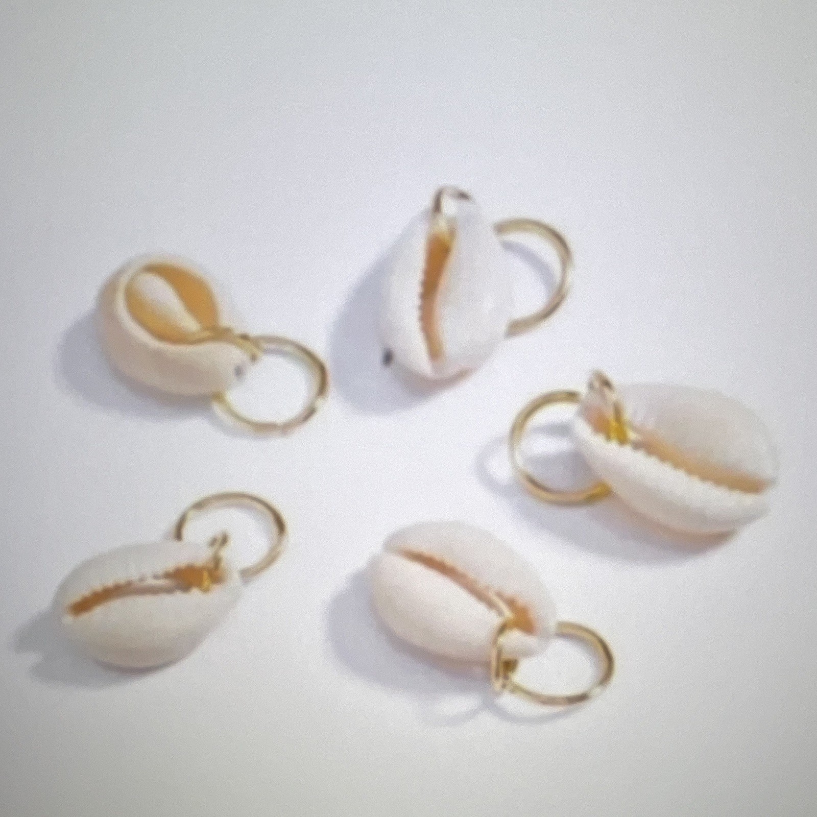 Cowrie Shell Hair Rings Set 5pcs White/Gold Gold Tone 2cm Beach