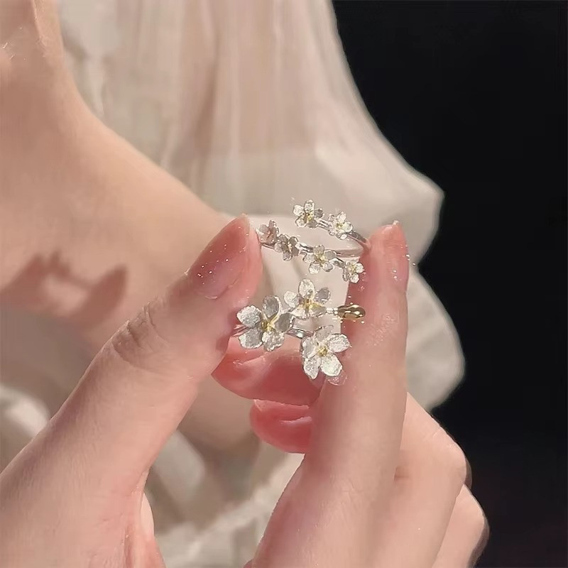 Unique Flower Opening Adjustable Ring Women SilverColor Minimalist FingerJewelry