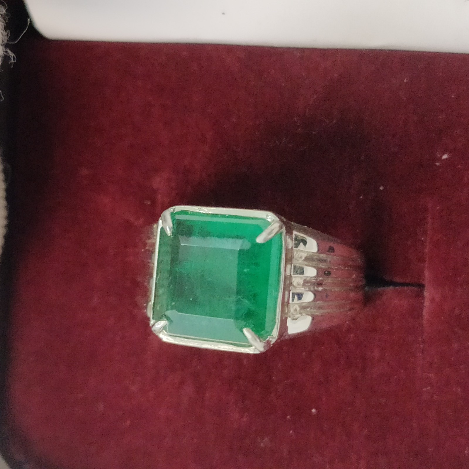 Natural Emerald Ring 925 Sterling Silver Handmade Green Stone Engagement Band