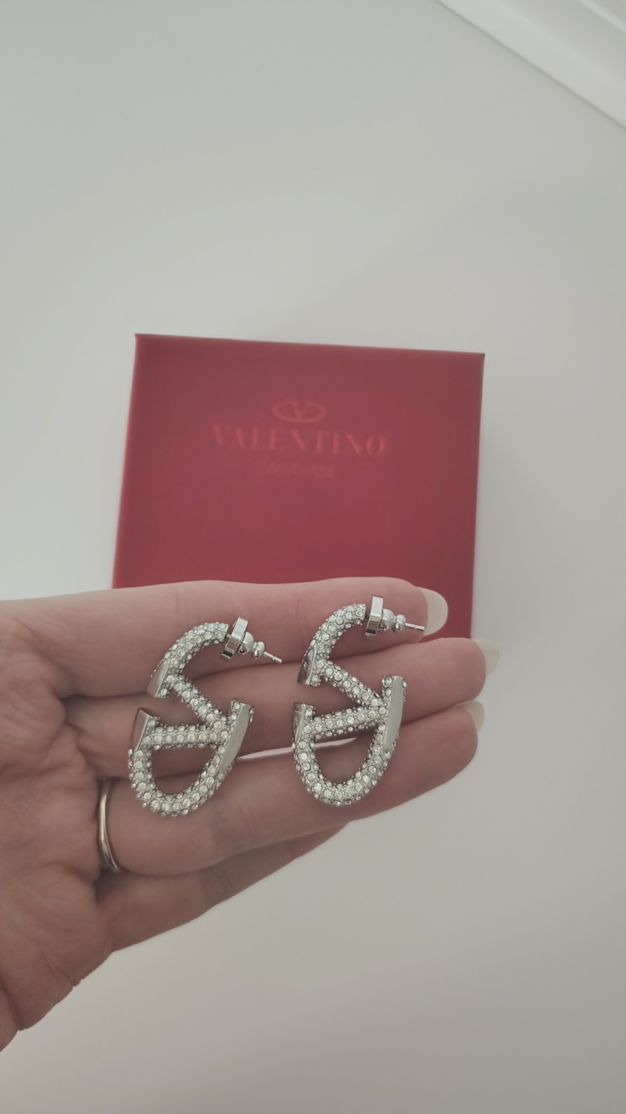 Valentino Garavani VLogo Signature metal Silver crystal Earrings