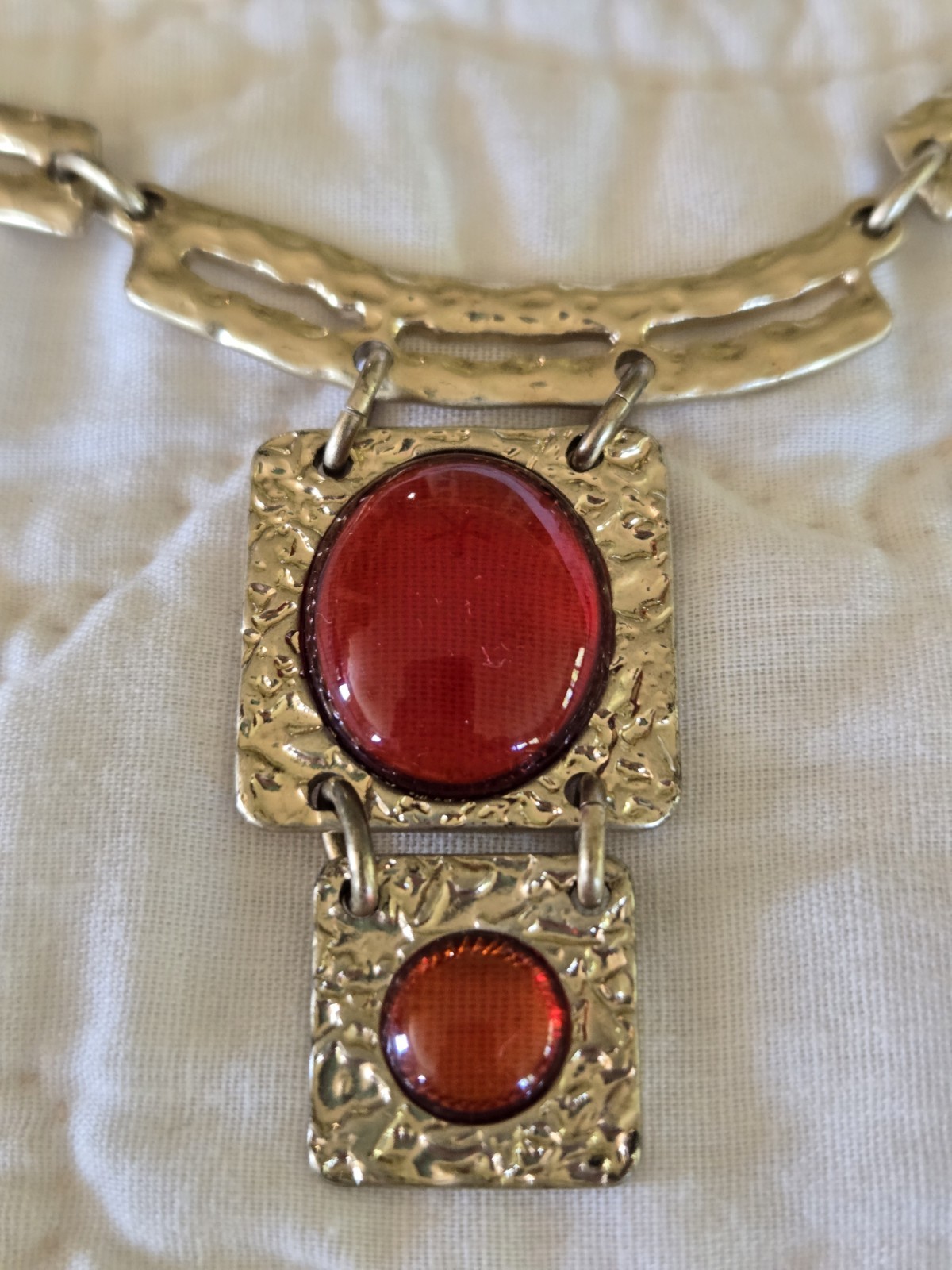 2000 Necklace Red Orange Acrylic Cabochon Y2K Textured Metal Dana Buchman Statem