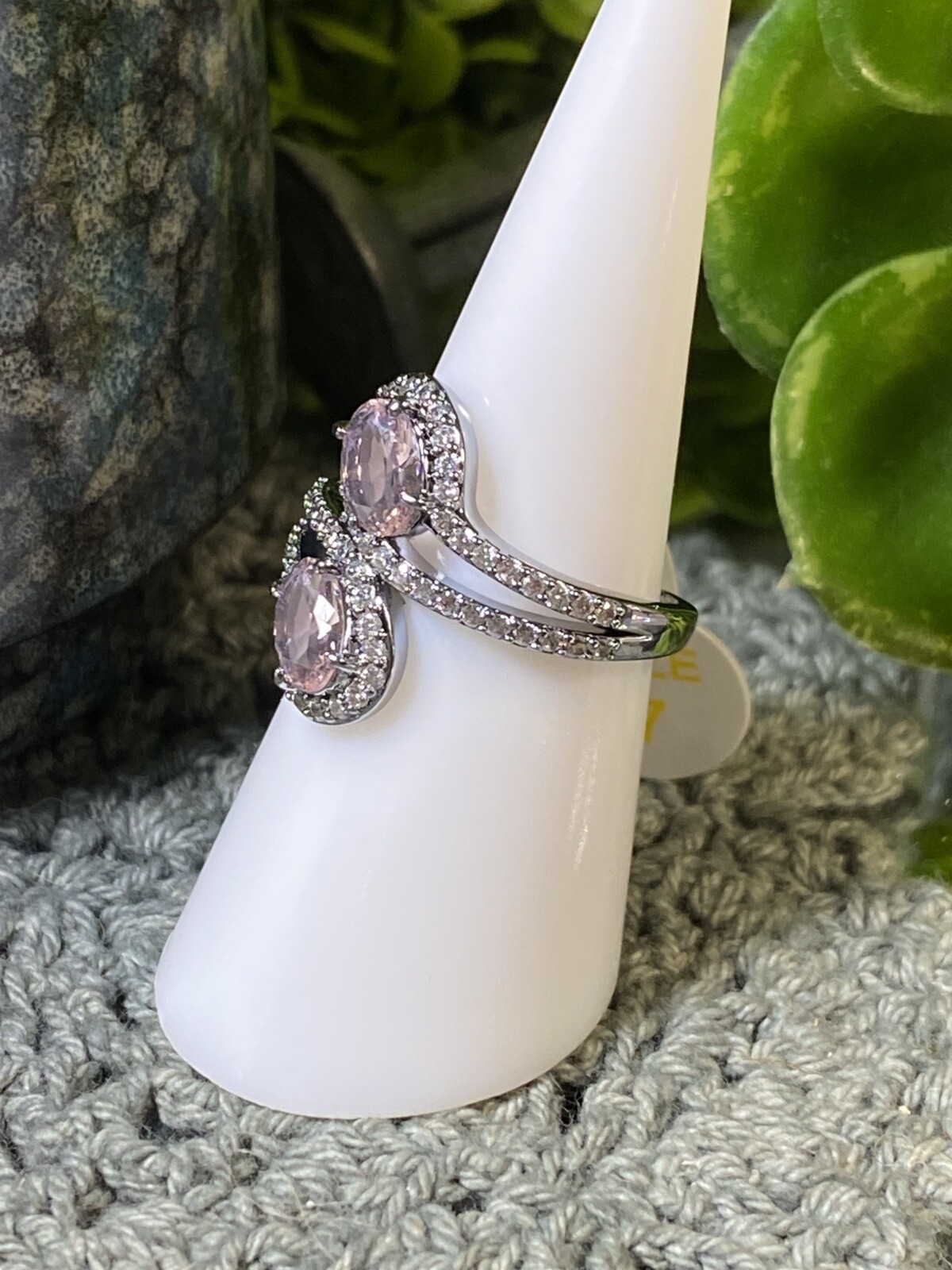 Bomb Party Ring 💍 Size 7 RBP8620 Say Yes To The Sparkle 🌸 Original Collection