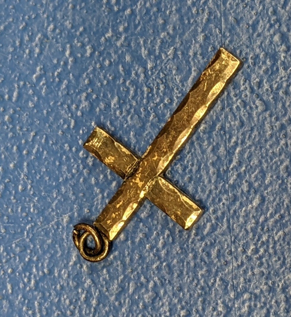 Cross Pendant Necklace 925 Sterling Silver Jesus Used Please Refer To The Pictur