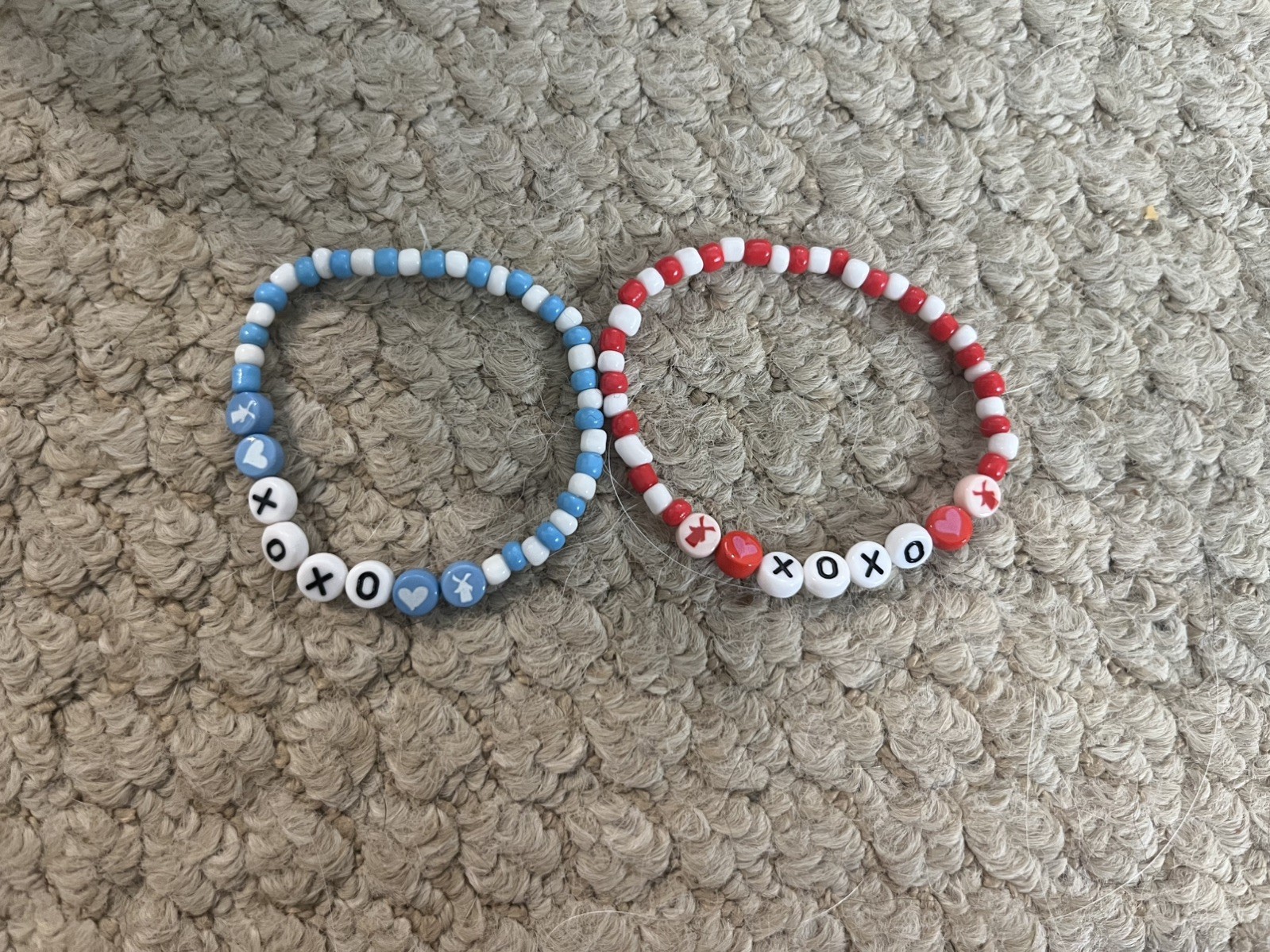 Dutch Bros Valentine’s Day Bracelet Set Of 2