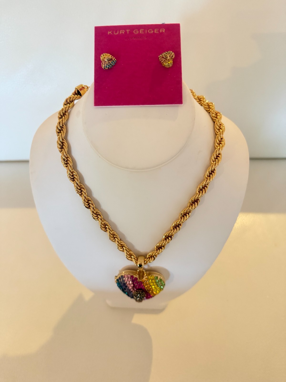 NWT KURT GEIGER LONDON XL CRYSTAL HEART LOCKET NECKLACE & EARRINGS W DUST BAG