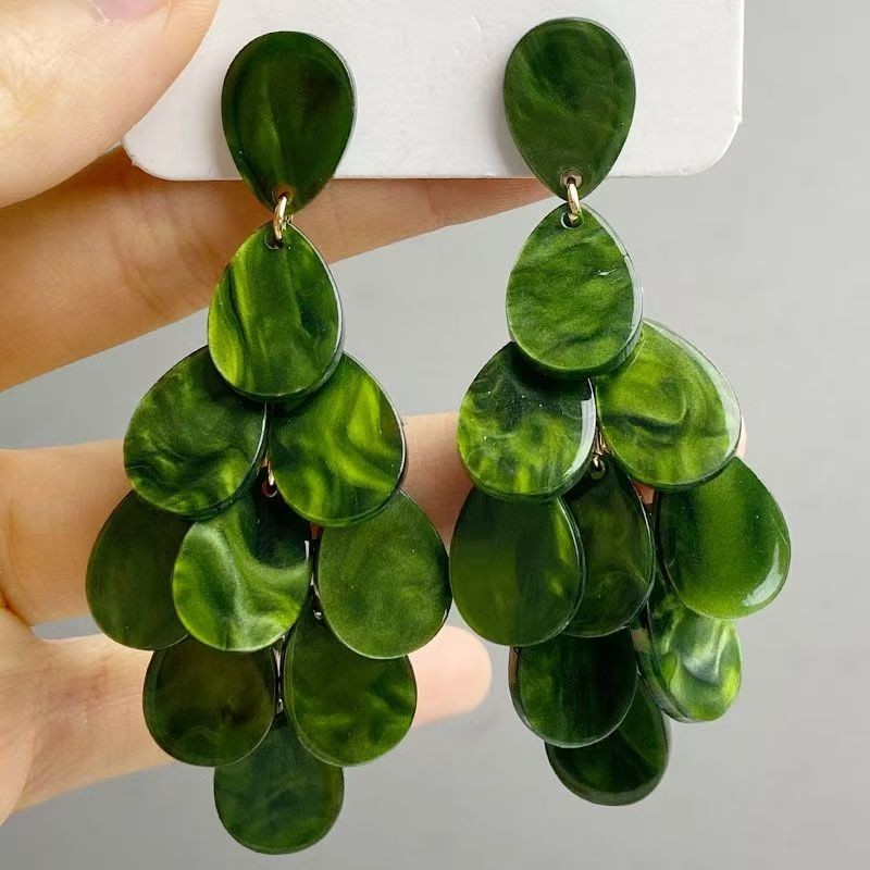Fashionable women’s personalized water droplet acrylic handmade splicing earring