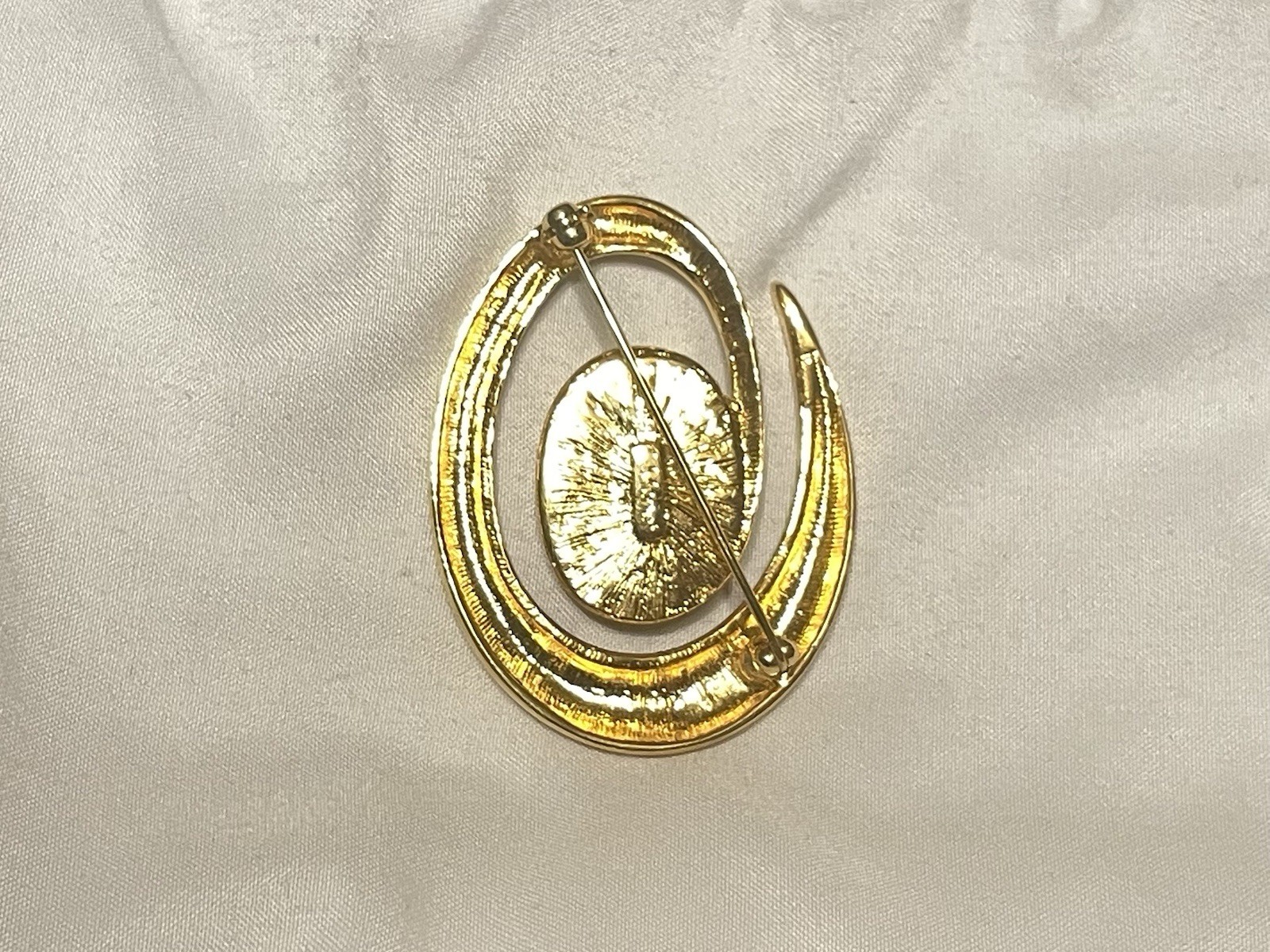 Vintage Monet Galaxy Style Oval Swirl Brooch Pin w/ White Faux Pearl from 1980’s
