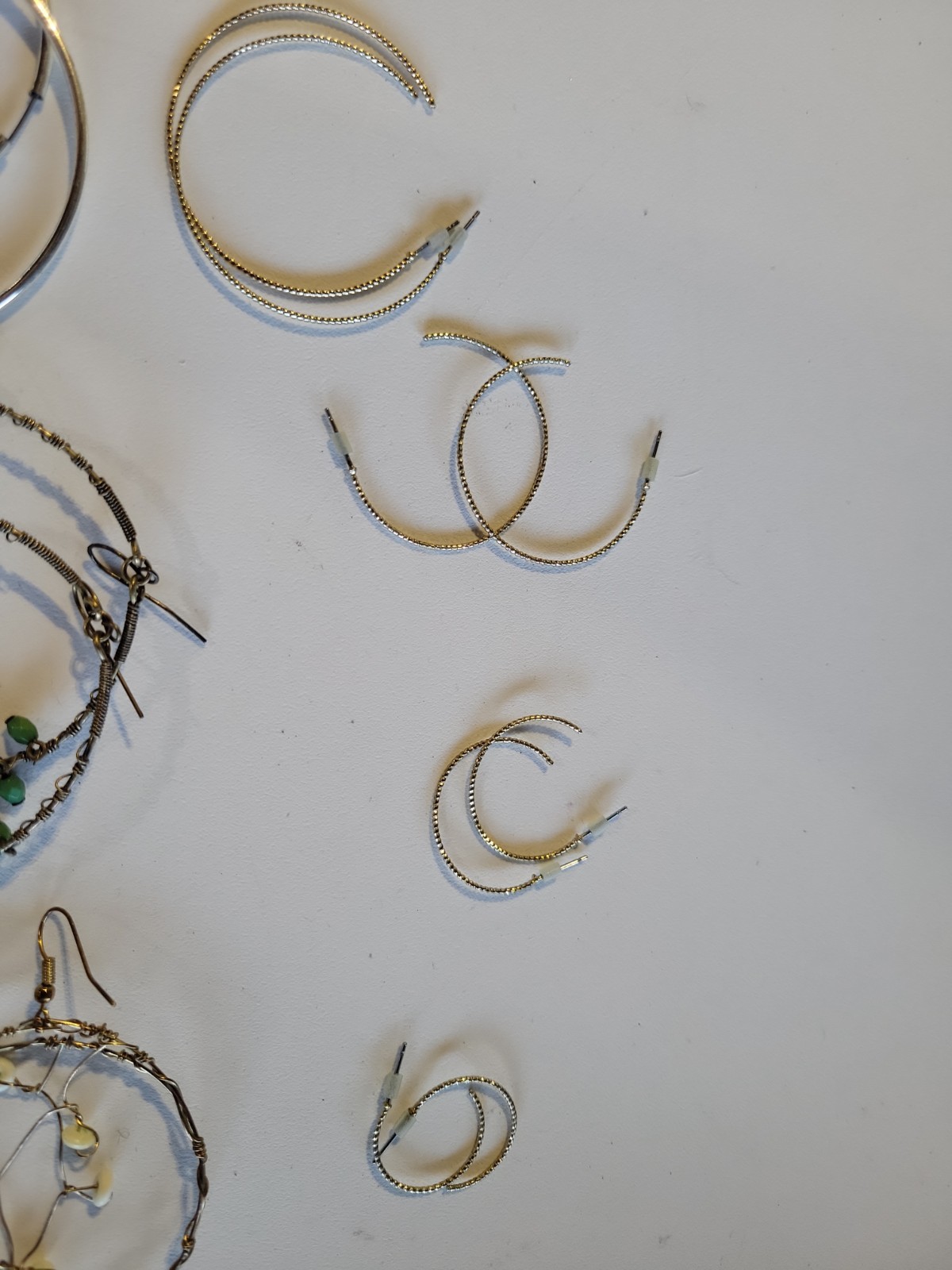 8 Pair Mixed Lot Silver/Gold Tone Hoop & Dangle/Drop Earrings Hook Closure Metal