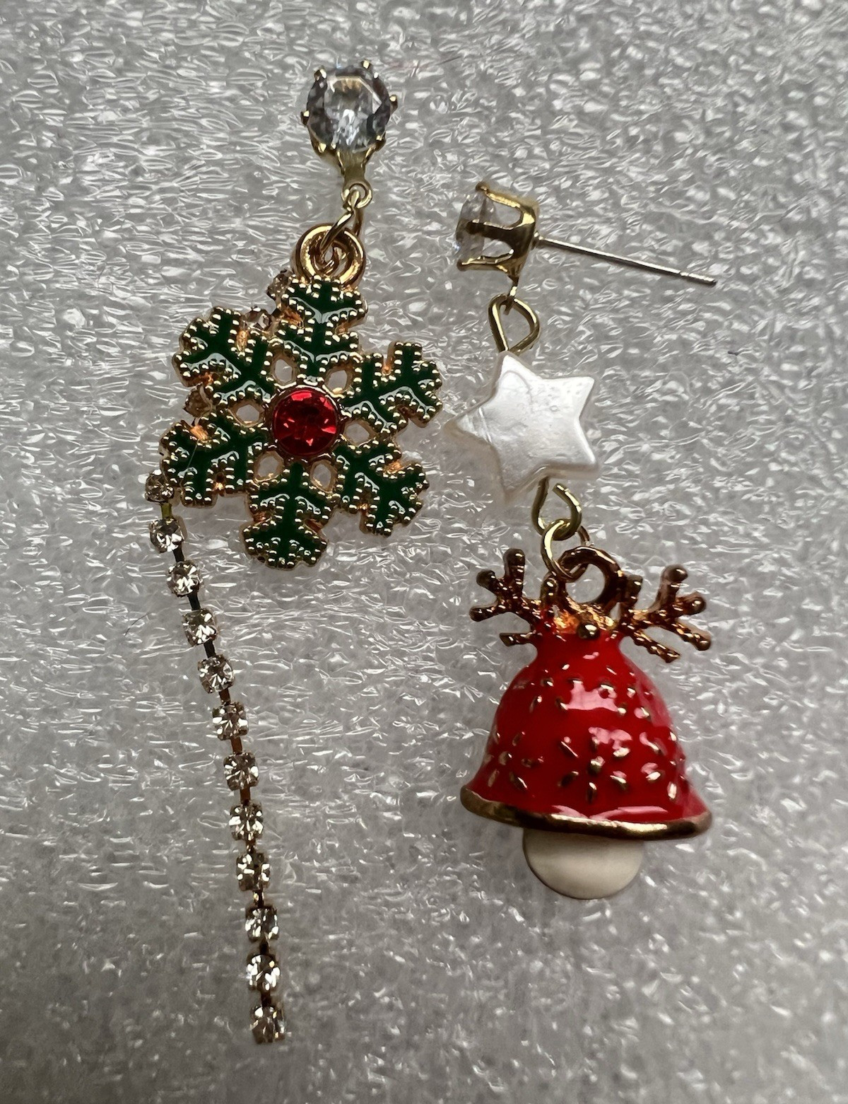 Asymmetric Christmas Stud/Dangle Earrings | Snowflake Chain Star Bell