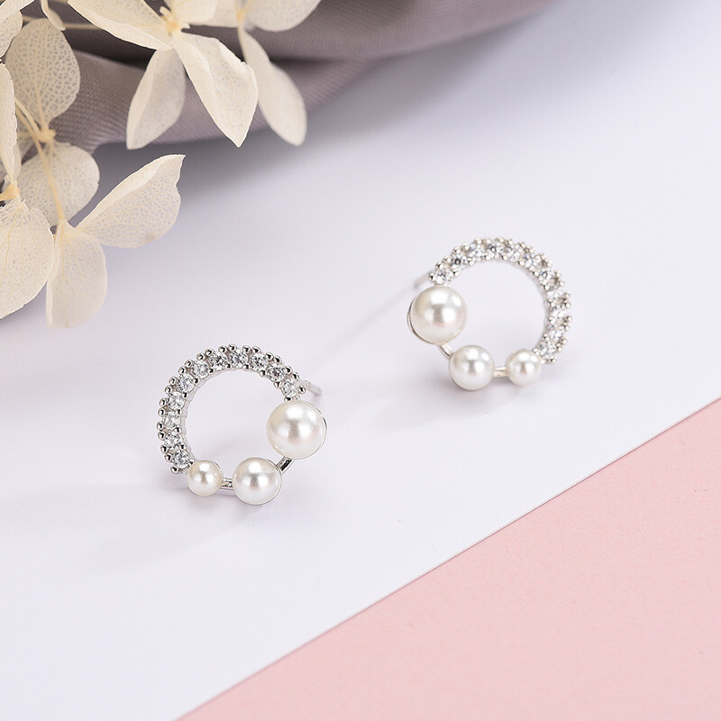 U.S. Seller S925 Silver Fashion Earrings for women Triple Pearls