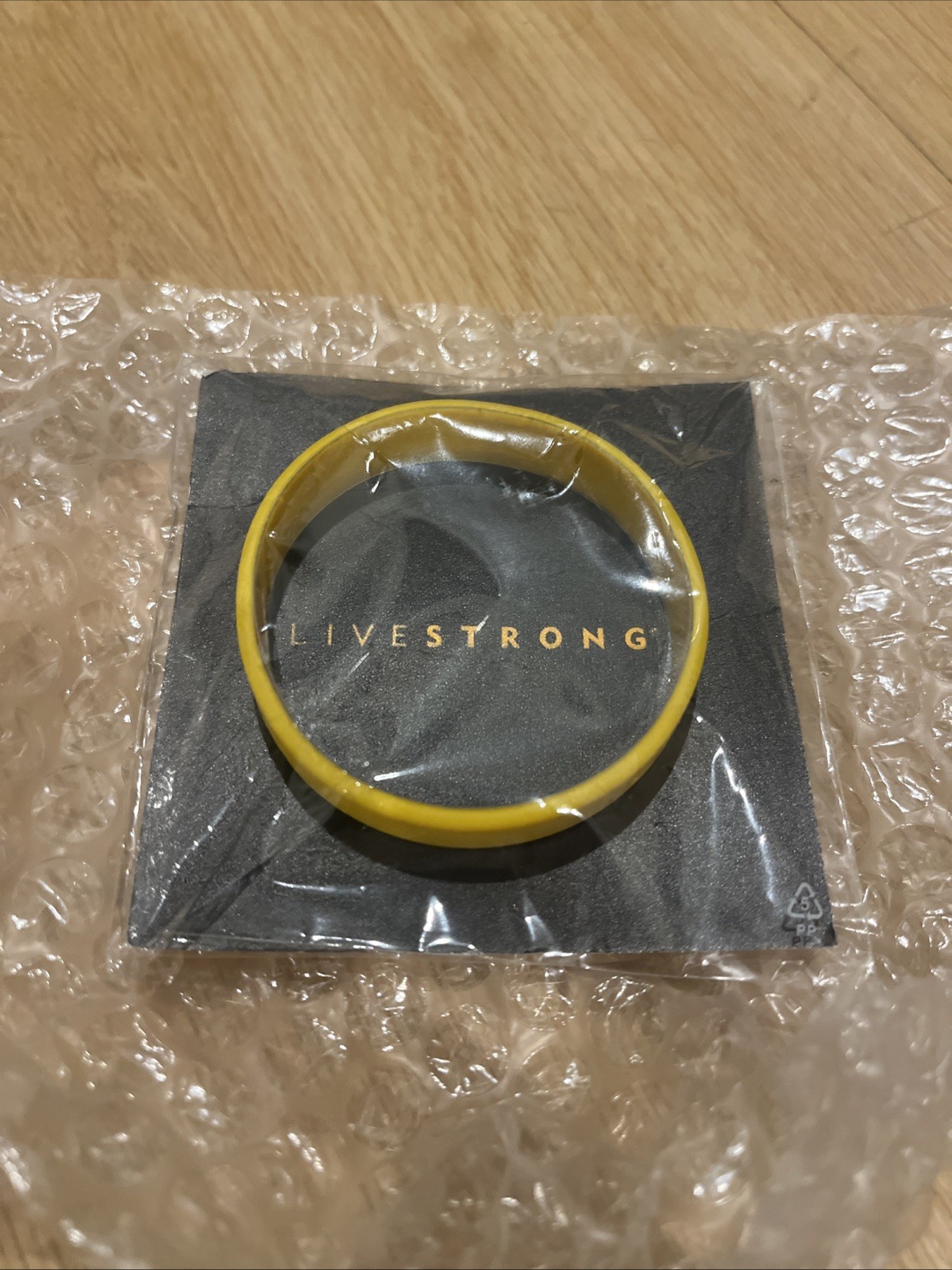 Nike LiveSTRONG Authentic Wristband Bracelet NEW (Size XS-M) 7″/180mm