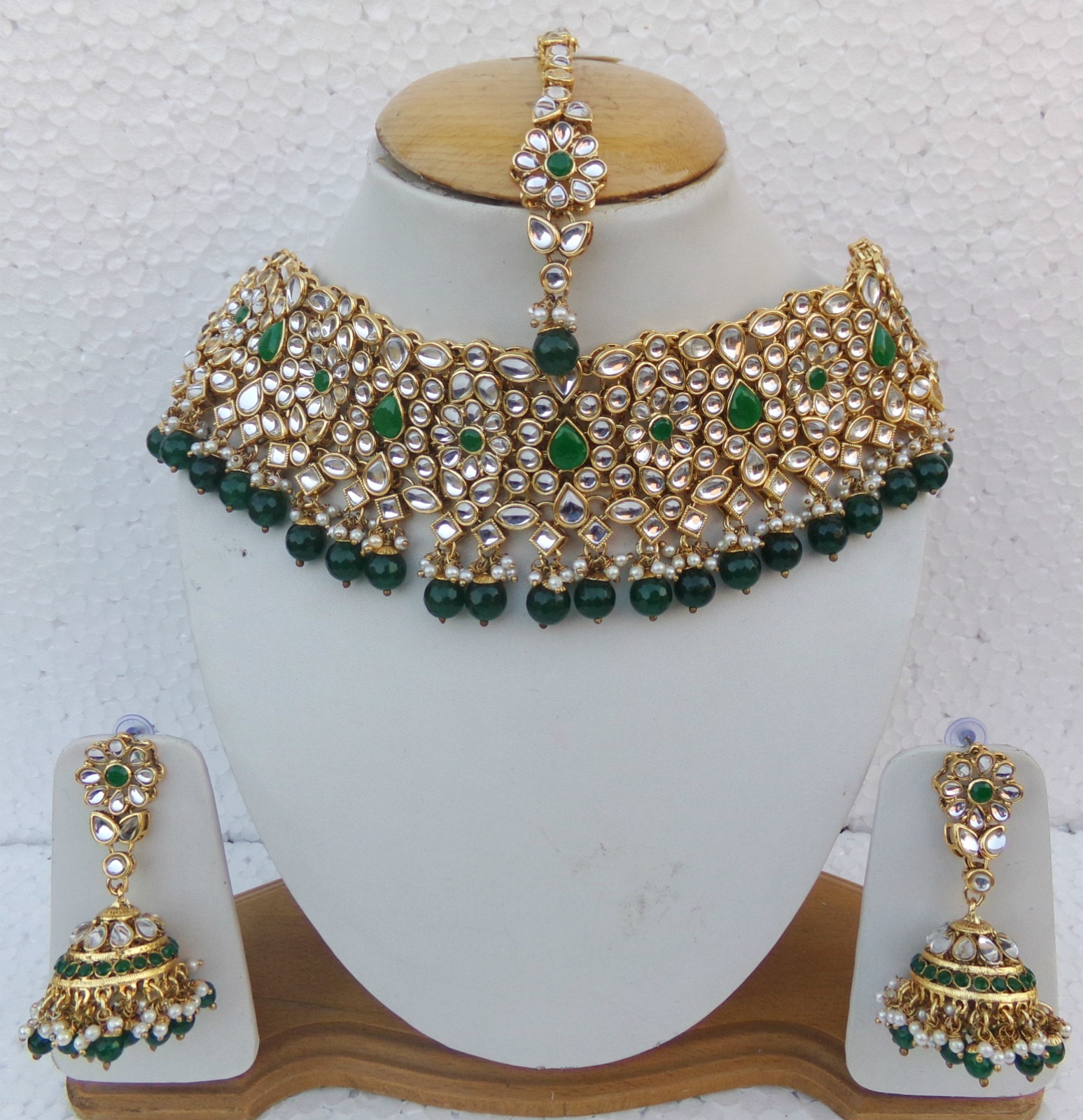 Women’s Kundan Necklace Set with Earrings & Maang Tikka Bridal Wedding Jewellry