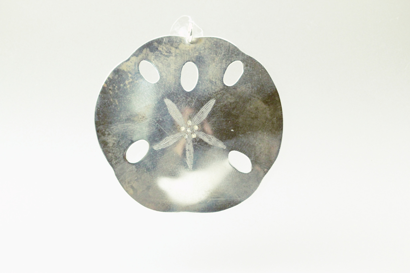 Vintage 925 Sterling Silver Sand Dollar Pendant 13.3 grams (PEN9825)