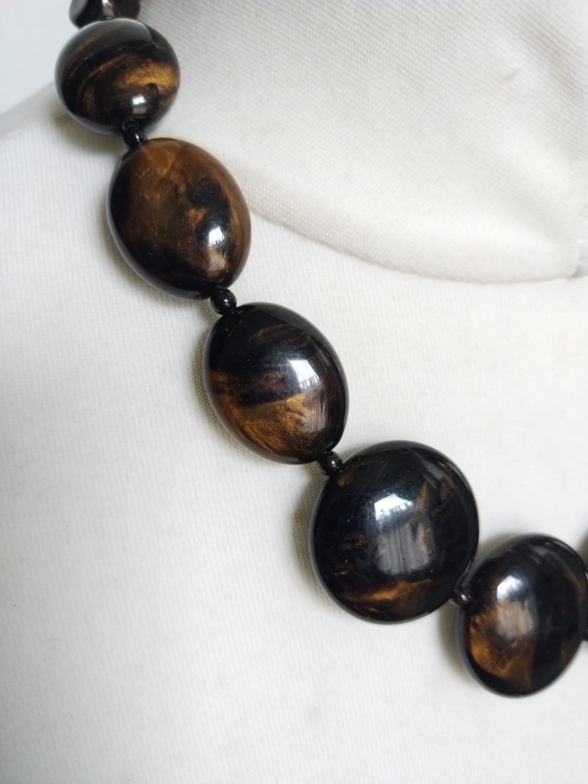 Black Gold Marble Effect Mixed Shapes Plastic Beads Graduated Necklace