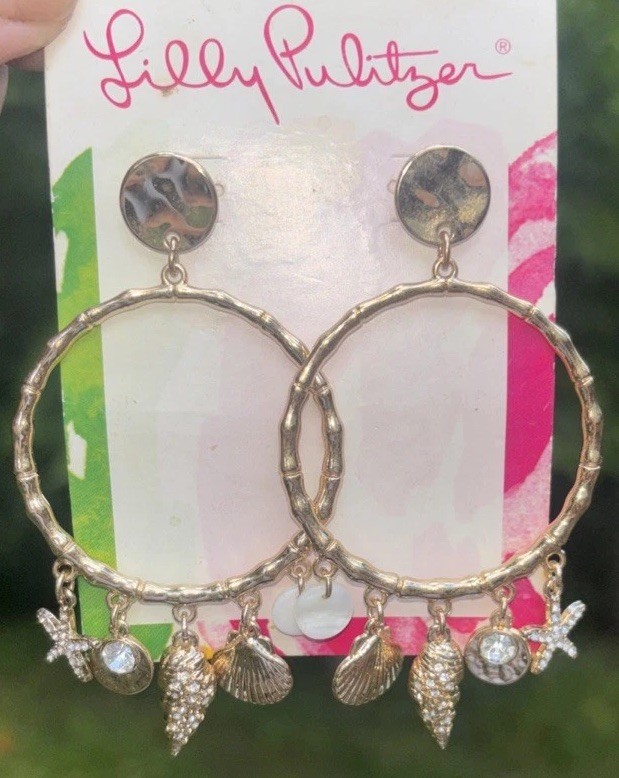 NWT Lilly Pulitzer Gold Metallic Circle Sea Shell Starfish Charm Hoop Earrings