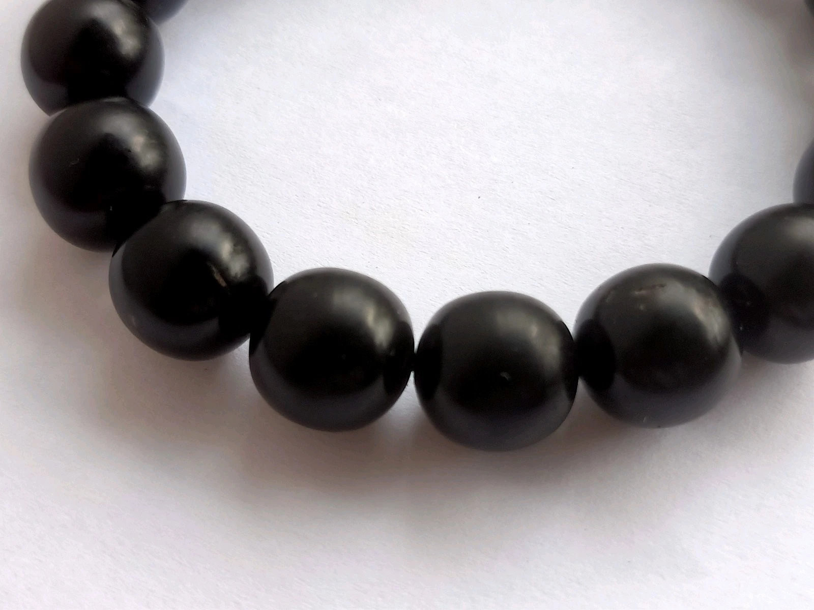 No Treatment Black Akar Bahar 12mm Natural Beads Bracelet