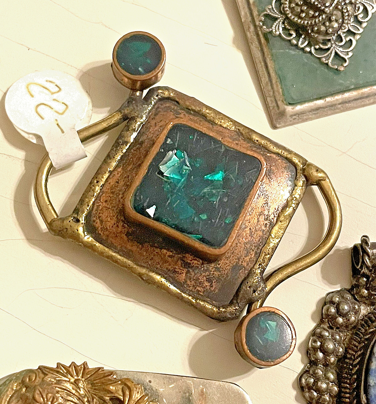 7 Pc Boutique Chic Artsy Pendant Jewelry Lot Wear Resale