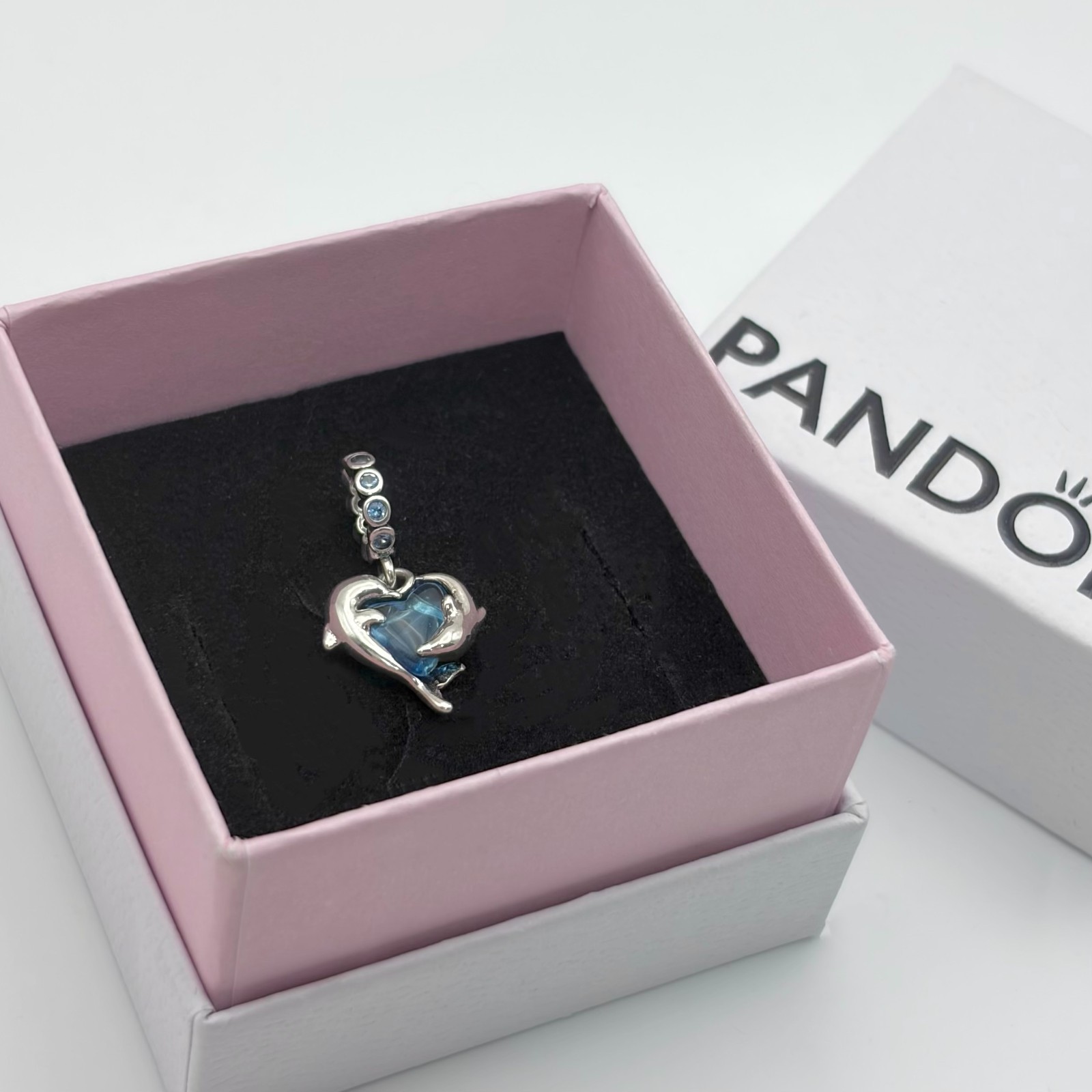 100% NEW PANDORA #793924C01 Blue Murano Glass Dolphins Dangle Charm WITH BOX