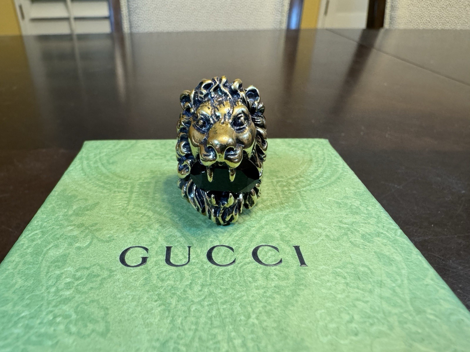 New Authentic Gucci Lion Head Ring Black Stone Size IT 13 / US 6.5