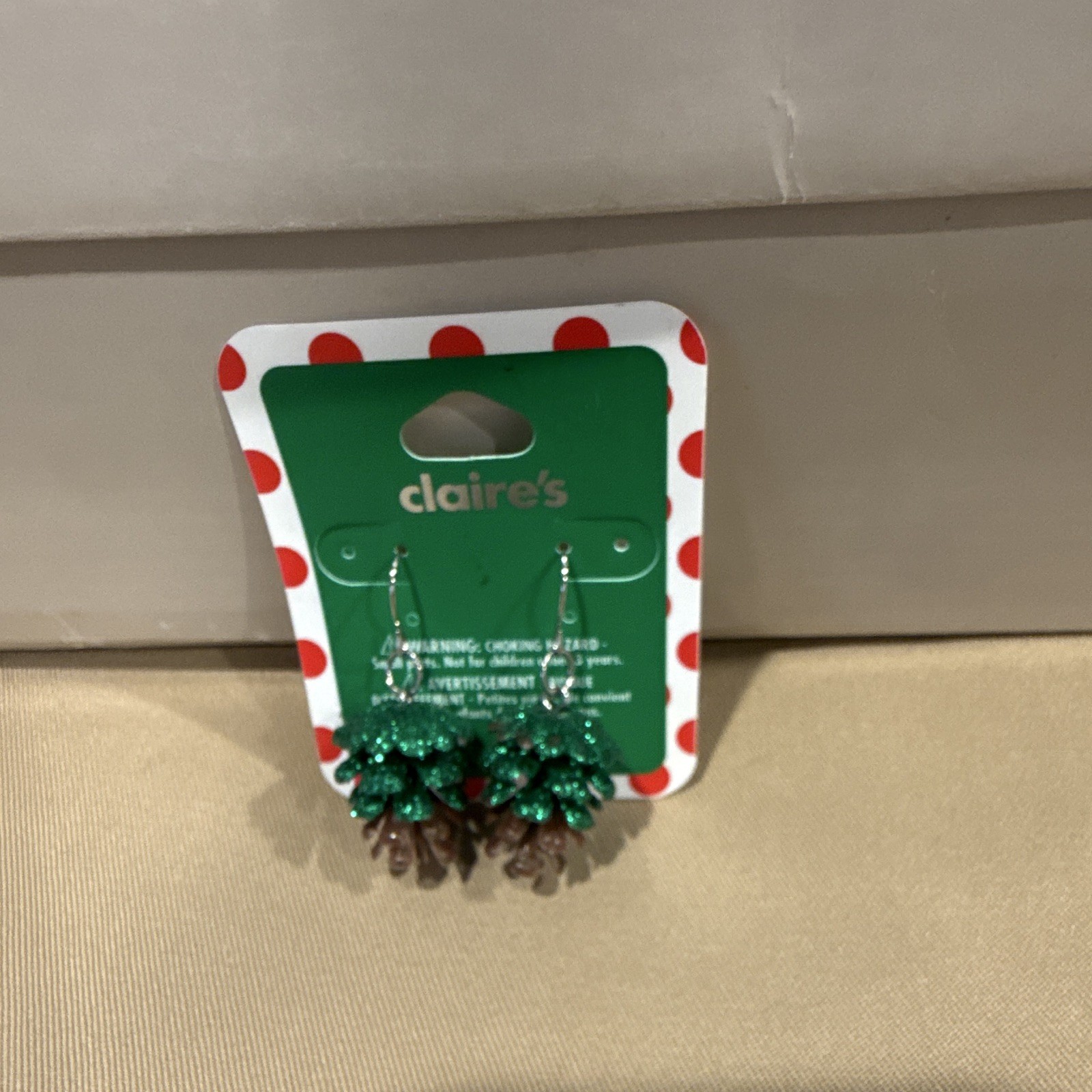 Claire’s Christmas Pinecone Hook Dangle Drop Earrings Green Brown No Stone