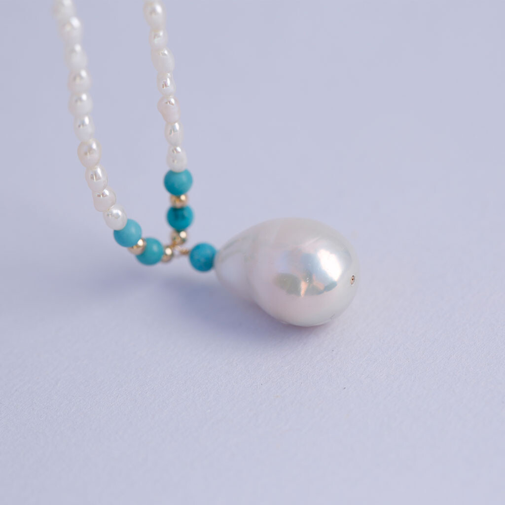 DL84 46cm Elegant White Freshwater pearl necklace 13.8×20.3mm pendant Turquoise