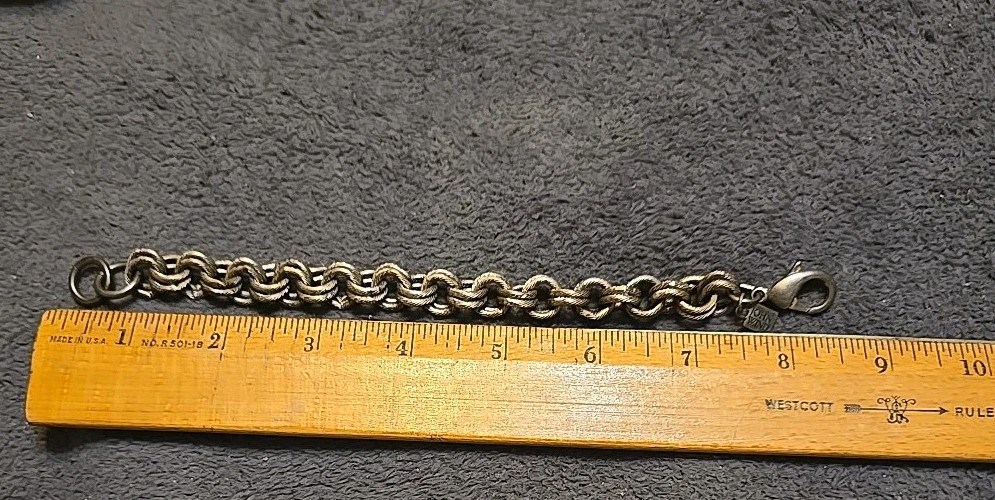 John Wind Silver Tone Chunky Cable Link 7.5″ Starter Charm Bracelet. Lobster