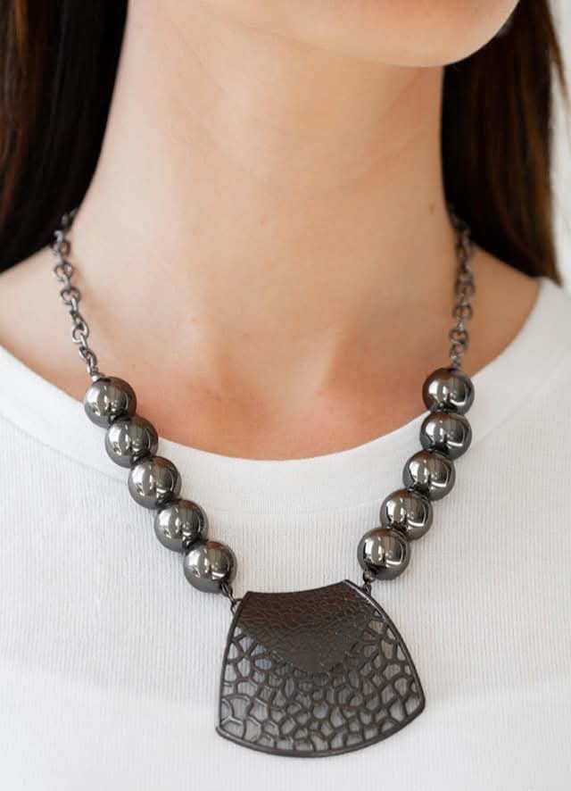 Silver Tone Beaded Chain Textured Pendant Necklace & Dangle Earrings Set
