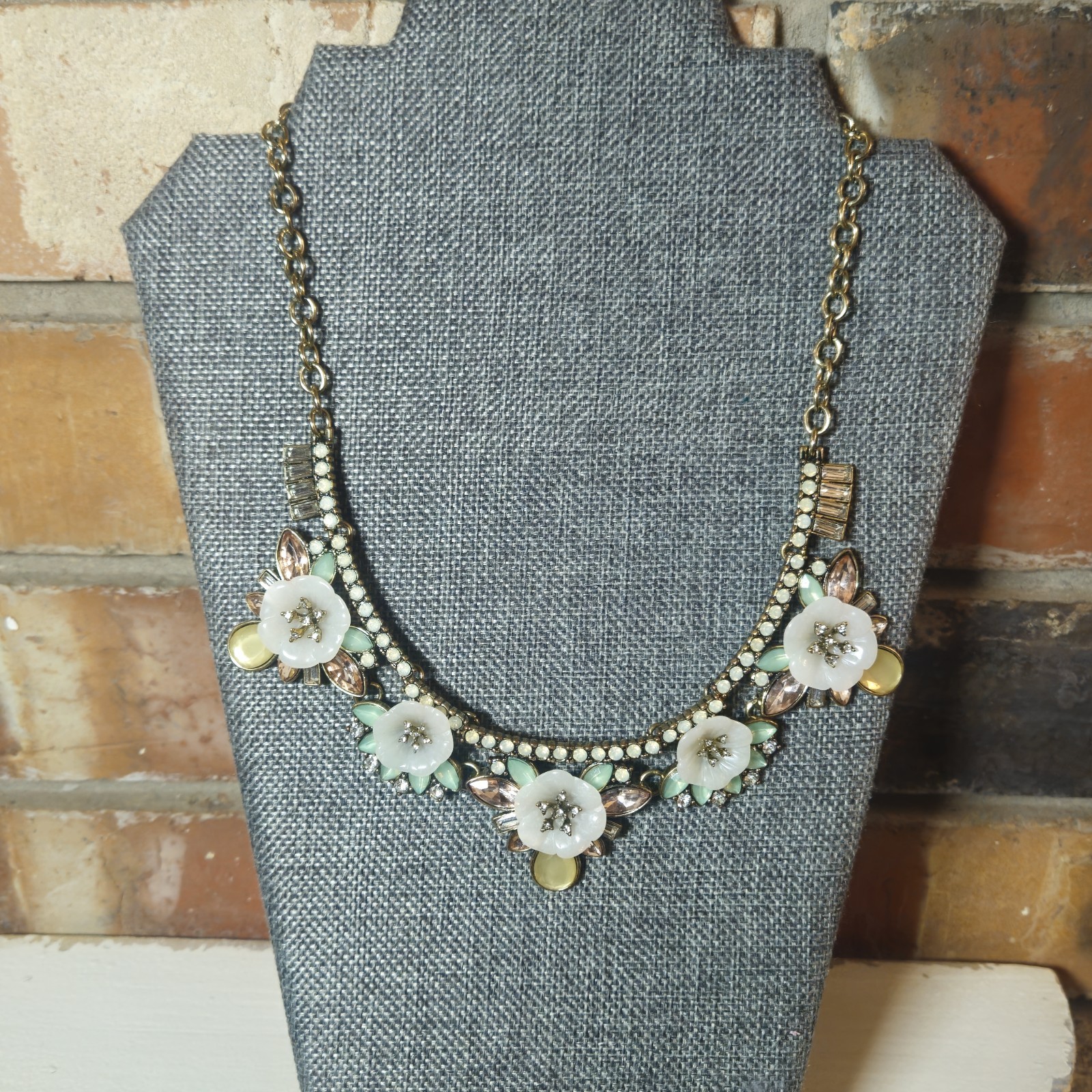 Plunder Pretty Spring/Summer Statement Necklace