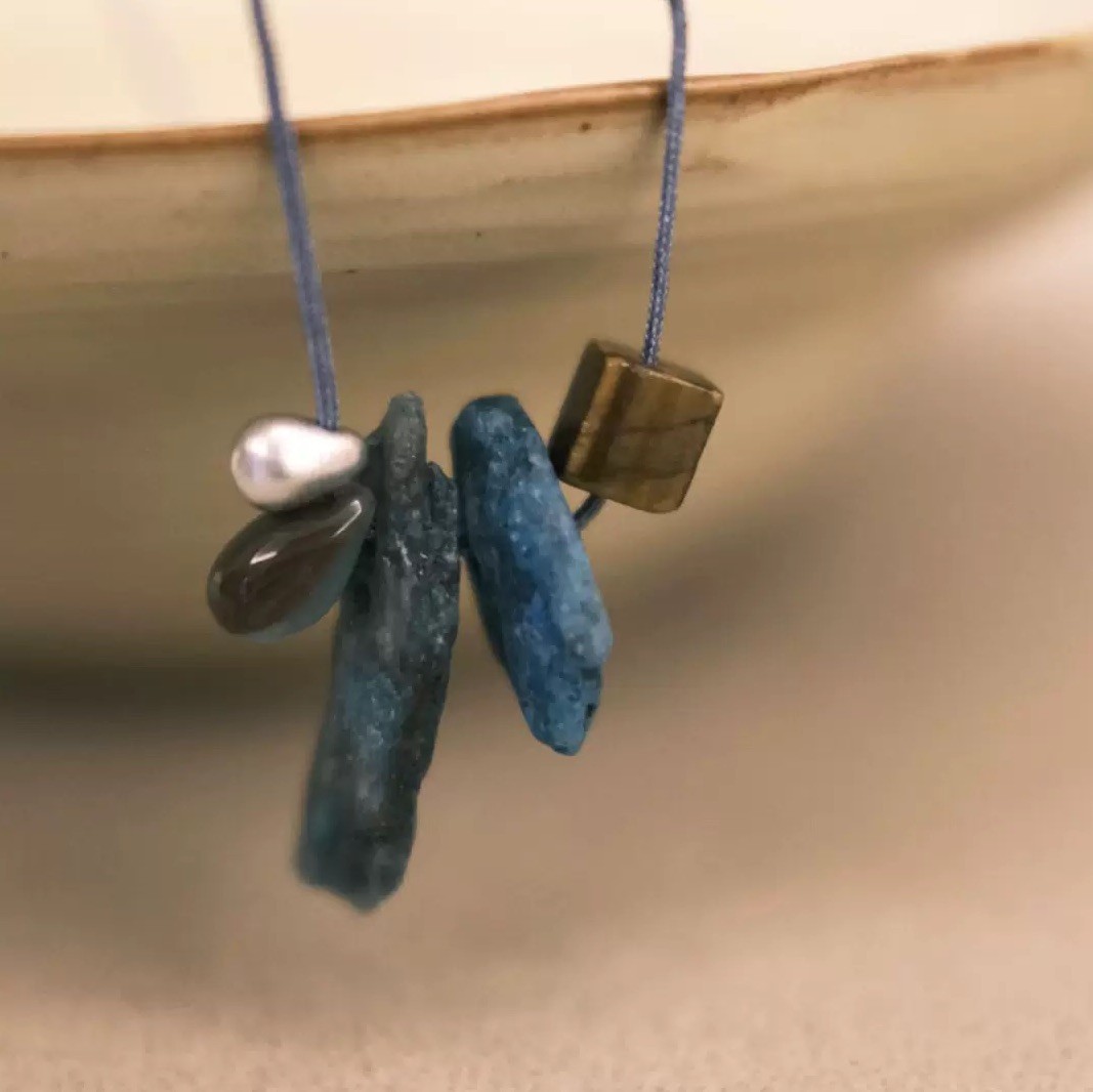 Boho Adjustable Cord Necklace Irregular Natural Stone Slice Pendant Gift Women