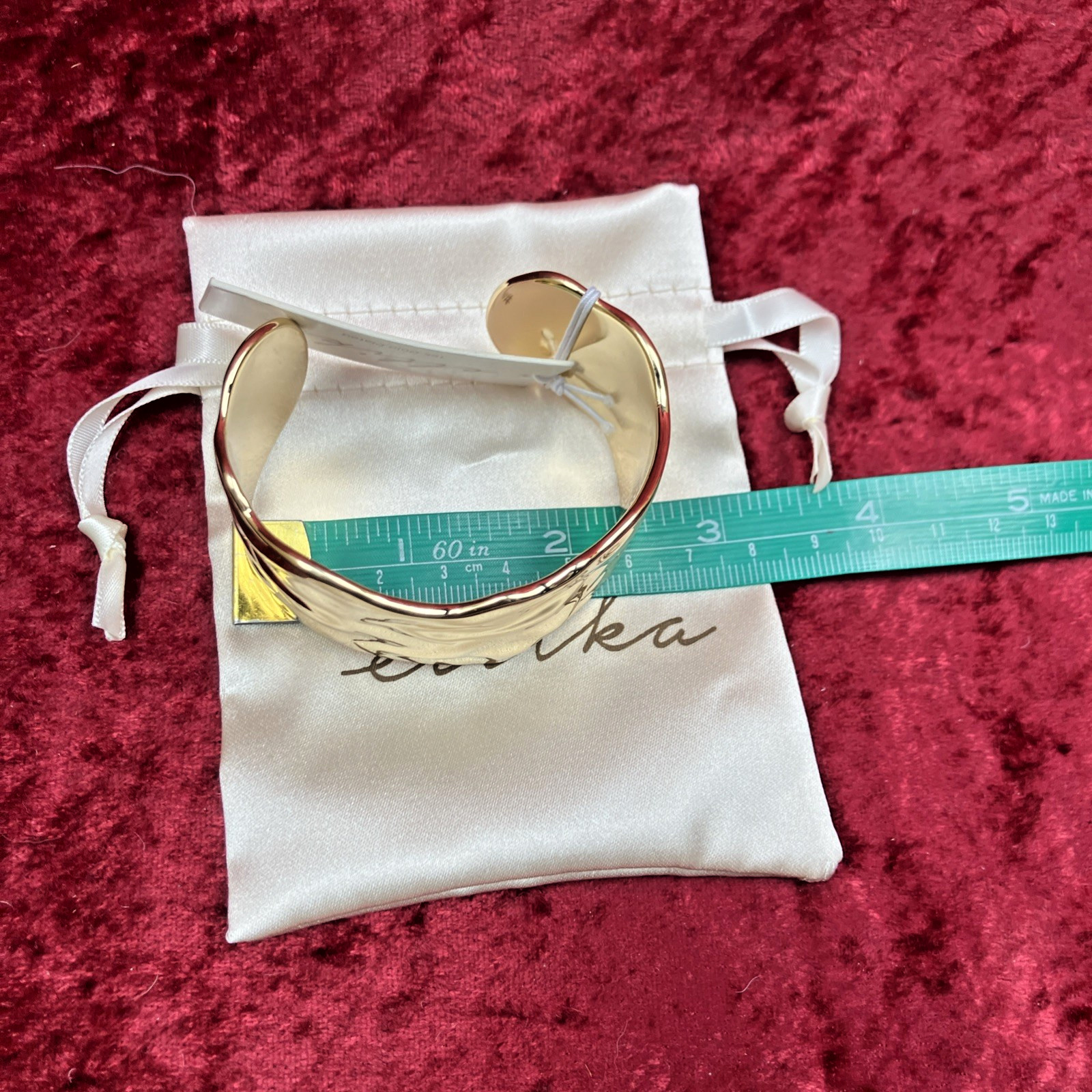 Ettika Thick Sculpted Cuff Bracelet 18kt Gold Plated RP $75 NWT