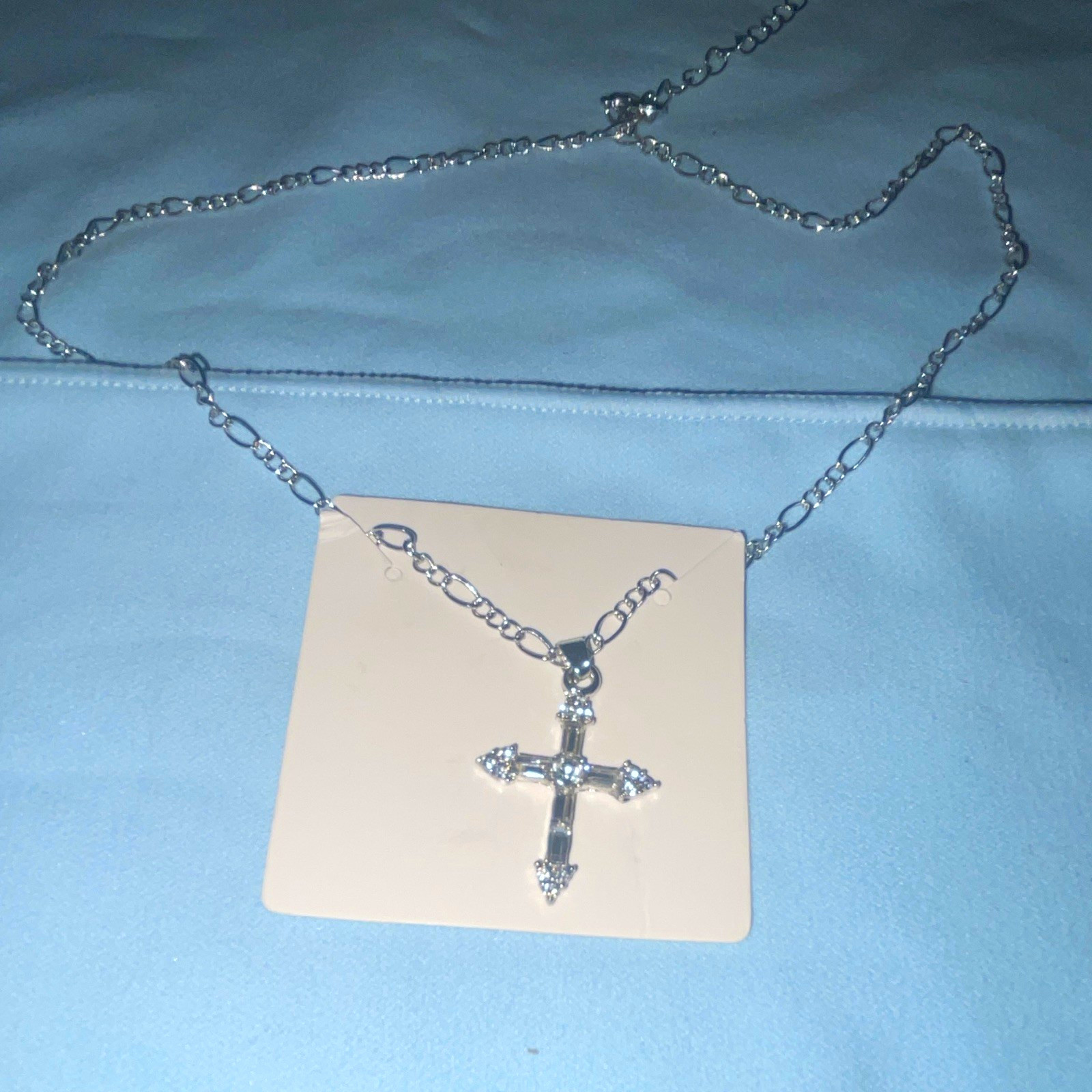 Silver Tone Metal Cable Chain Necklace Religious Cross Charm Pendant