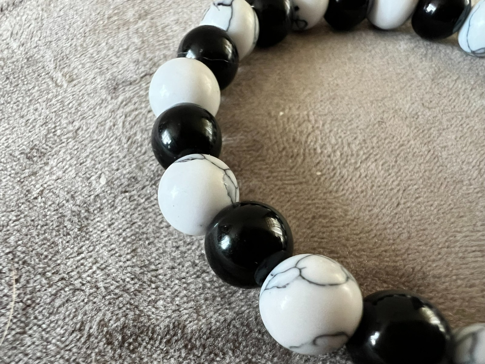 handmade women marble black & white stone bracelet elastic stretchy