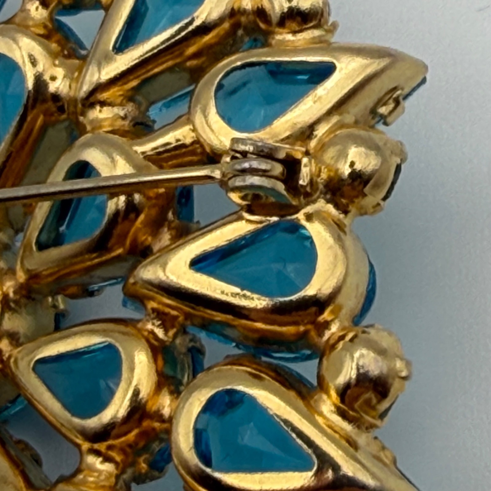 Vintage Aqua Blue Teardrop Rhinestone Wreath Brooch AB Crystal Statement Pin