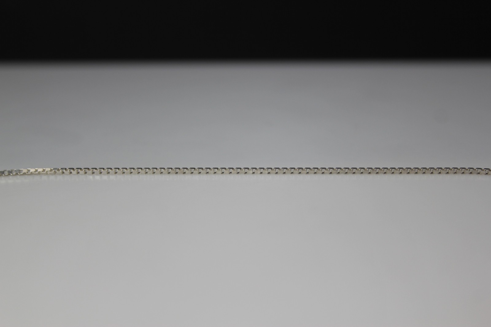 Sterling Silver 925 Box Chain 3.5 Grams, 17″ long, 1/16″ wide(NEC5980x)