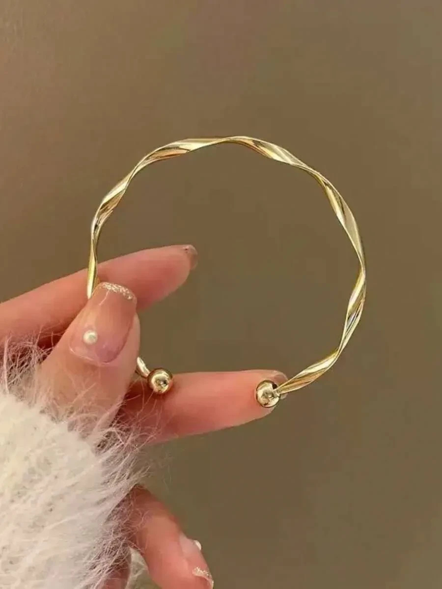 Women’s Adjustable Curved Metal Bracelet Minimalist Woven Bangle