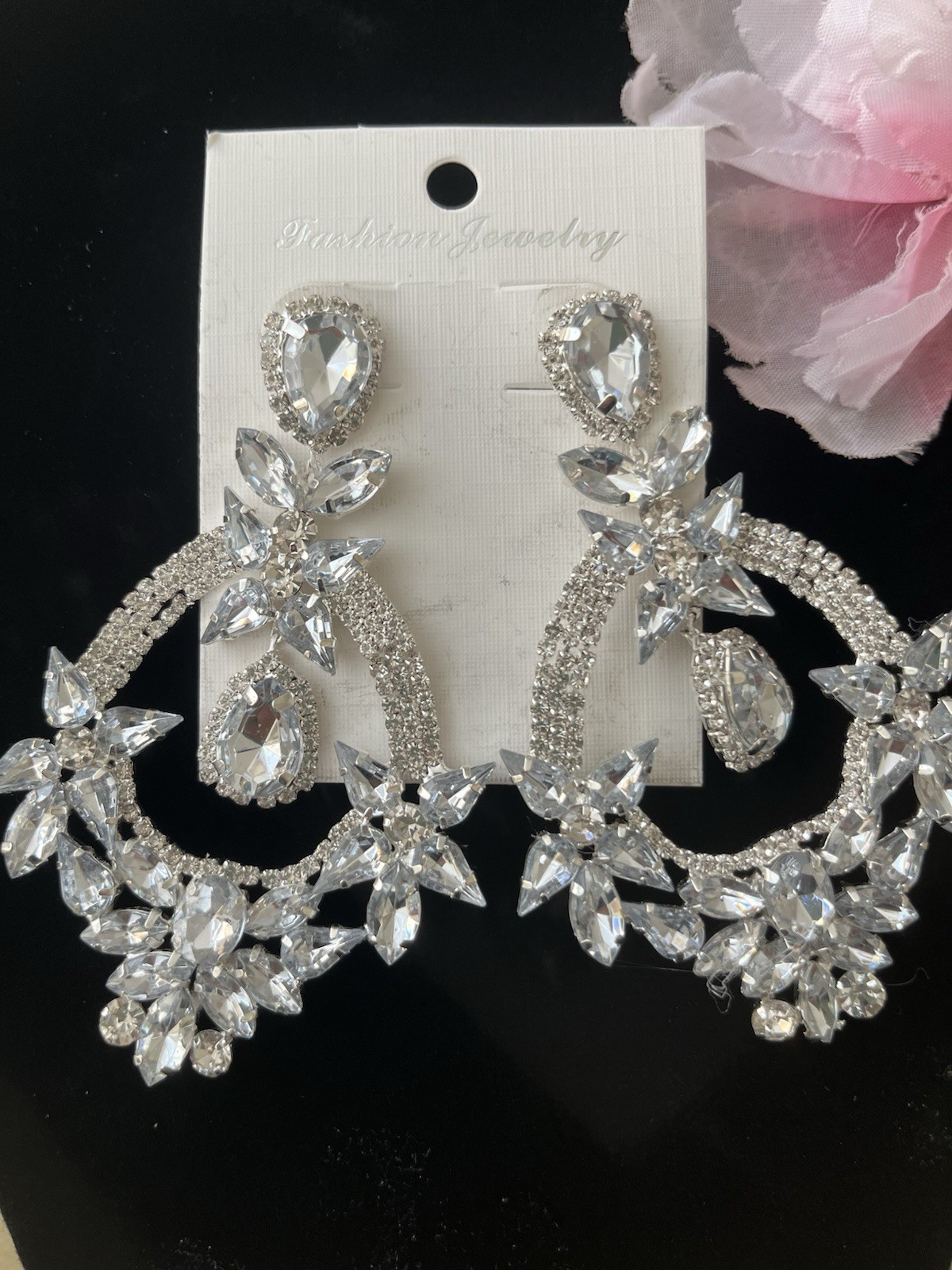 Sparkling Rhinestone Chandelier Earrings For Special Occasions. For pierced ears