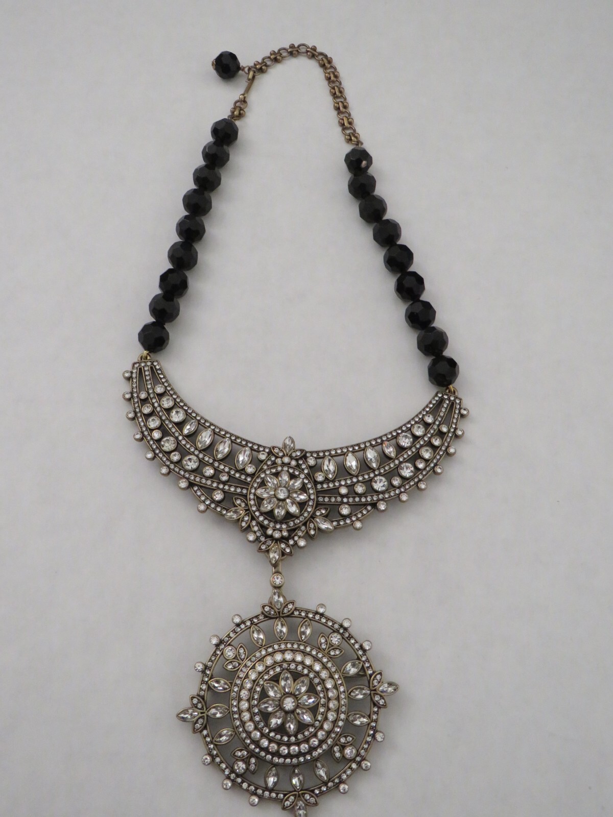 Heidi Daus black sliver beaded crystal Flower snowflake Necklace Jewelry pendant