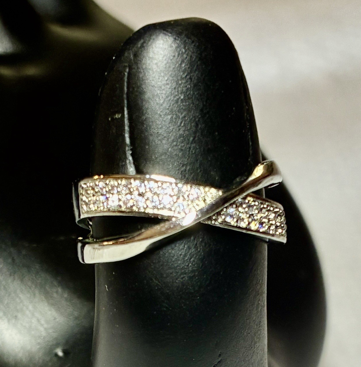 White Sapphire Cubic Zirconia in a 9.25 Sterling Silver Infinity Band Size 9.0