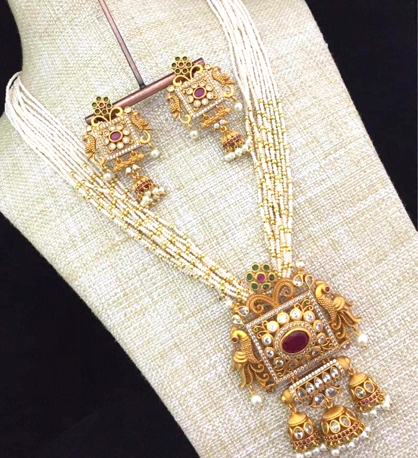 Vintage Floral Elegance Jewellery Set