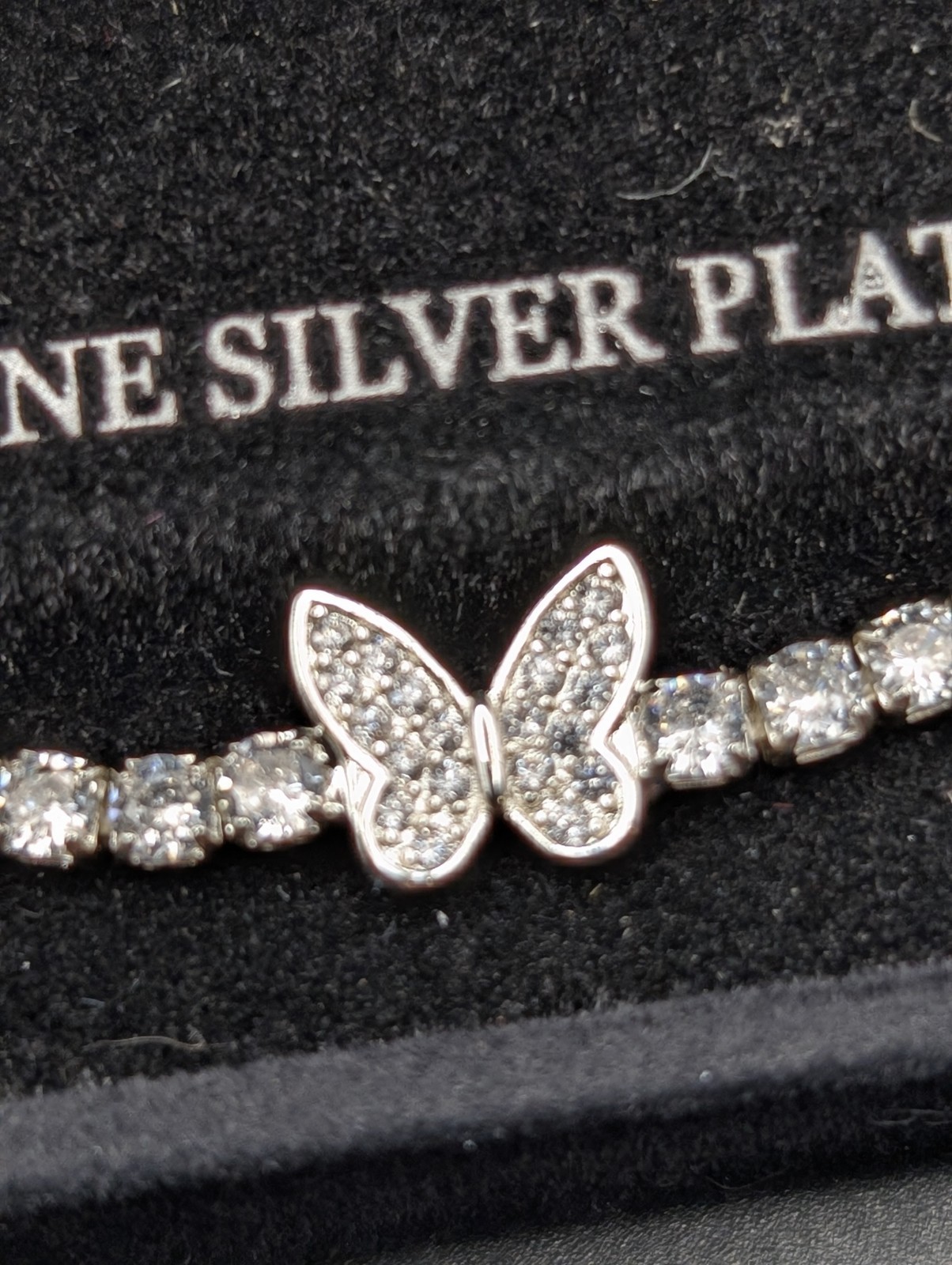Fine Silver Plated Bracelet & Ear Rings Set. In original light up gift box.