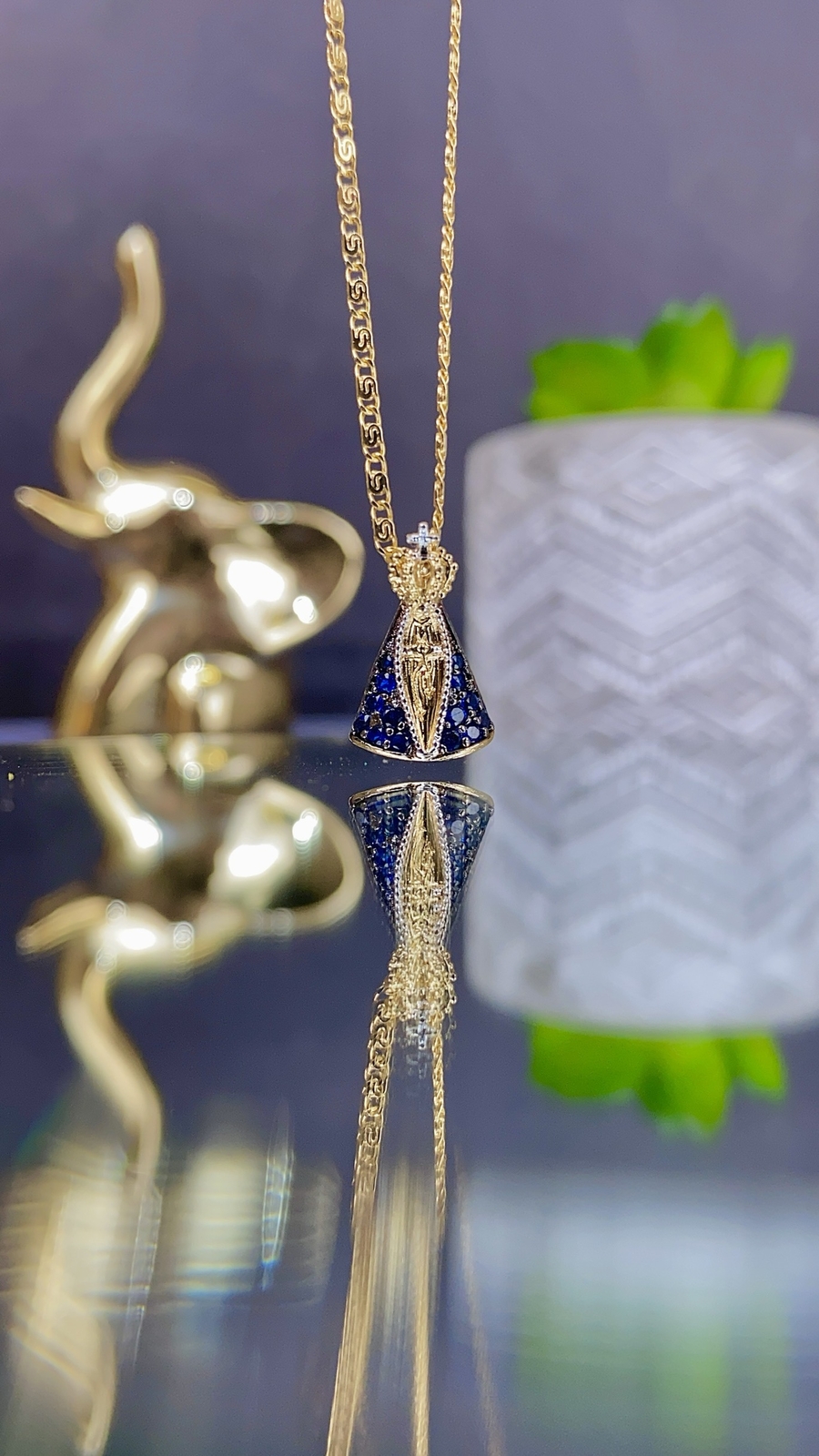 Womens Elegant Virgin Mary Necklace Snail Chain 20″ Virgin Aparecida Gold Filled