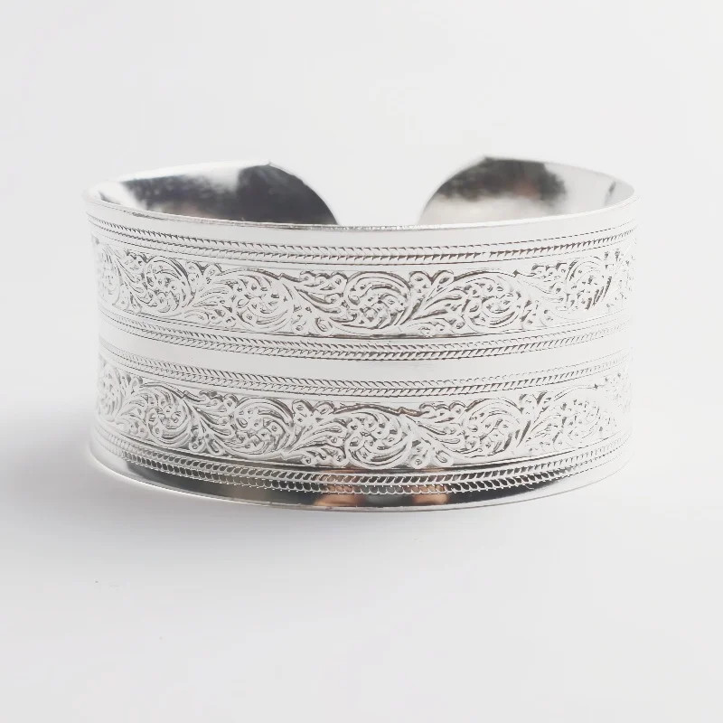 Classi Cuff Bracelet Tibetan Silver Plated Carved Flower Animal Opening Bangle